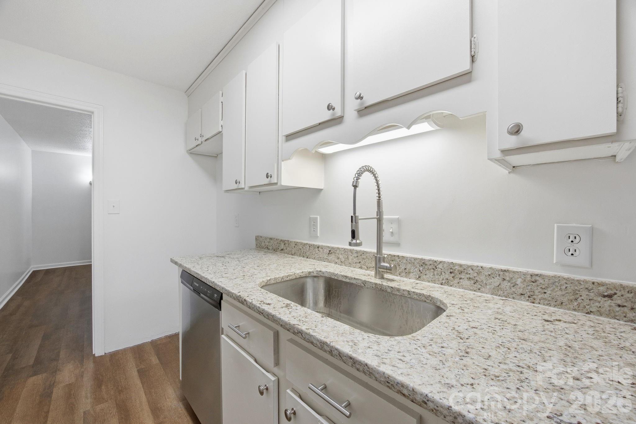 Condominium at 849 Nottingham Drive, Gastonia, photo 12 of 45