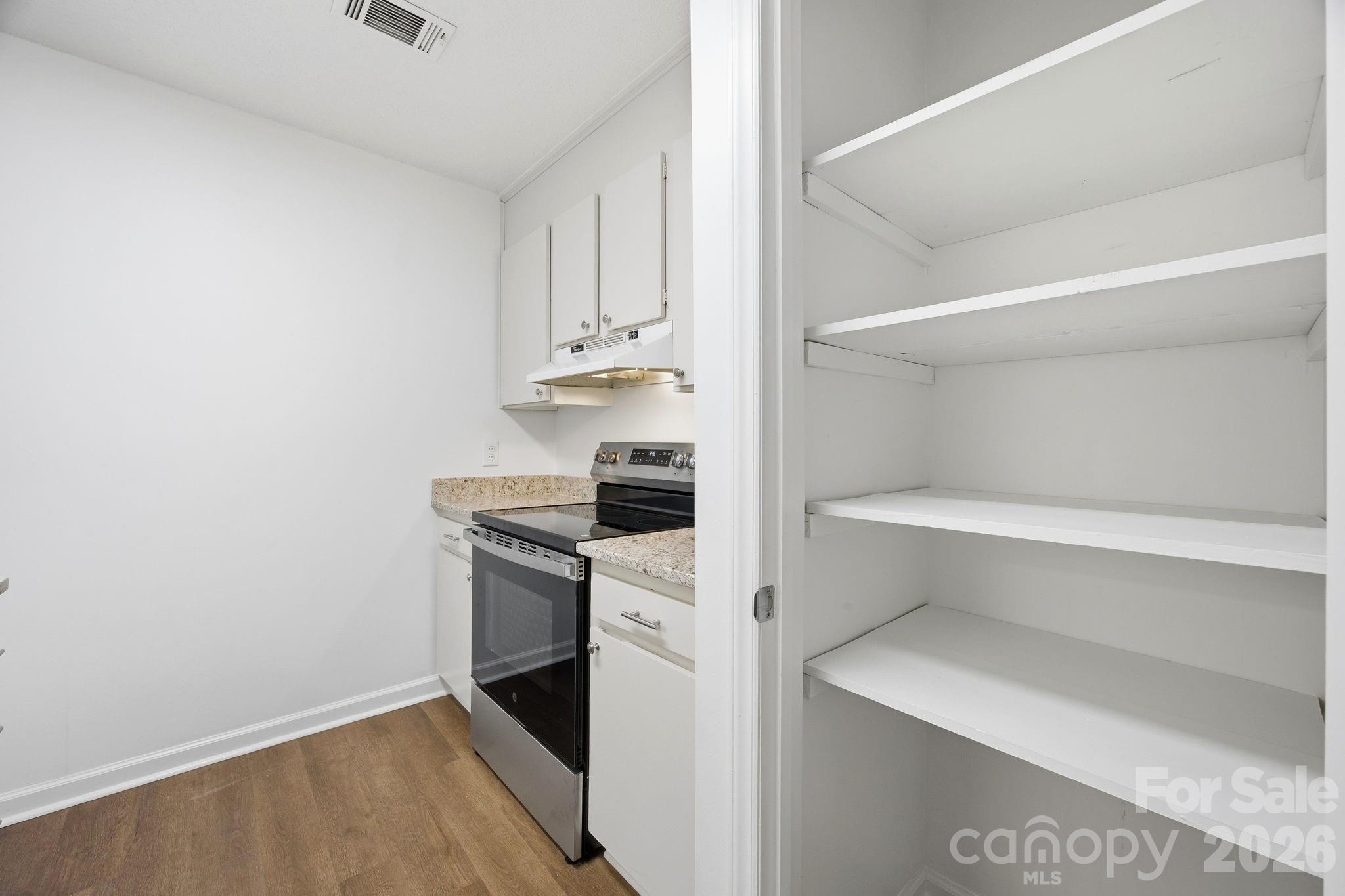 Condominium at 849 Nottingham Drive, Gastonia, photo 14 of 45