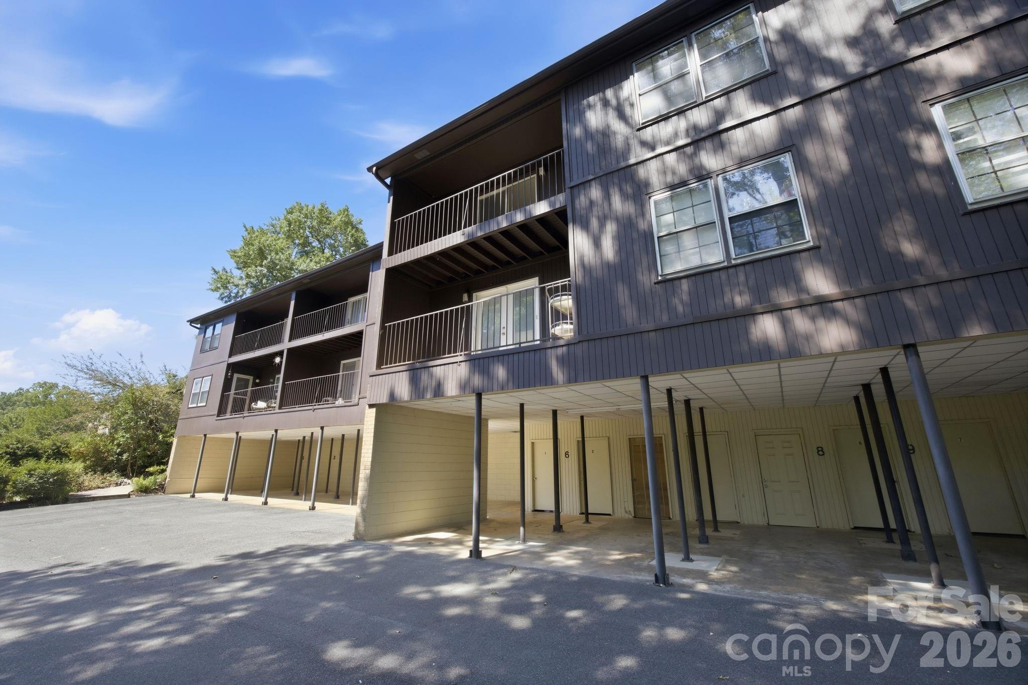 Condominium at 849 Nottingham Drive, Gastonia, photo 36 of 45