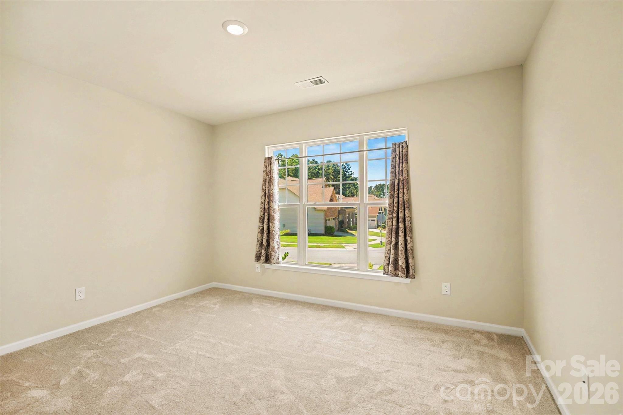 Single Family Residence at 5019 Chegall Crossing Way, Mount Holly, photo 15 of 47