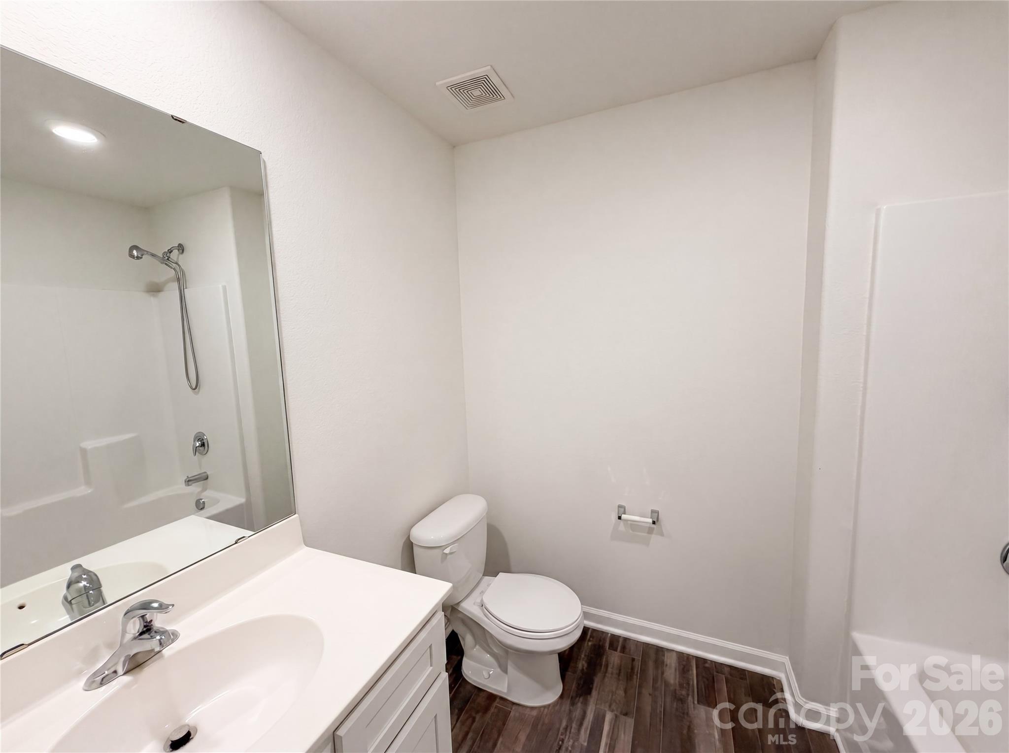 Single Family Residence at 1270 Winding Creek Road, Salisbury, photo 14 of 20