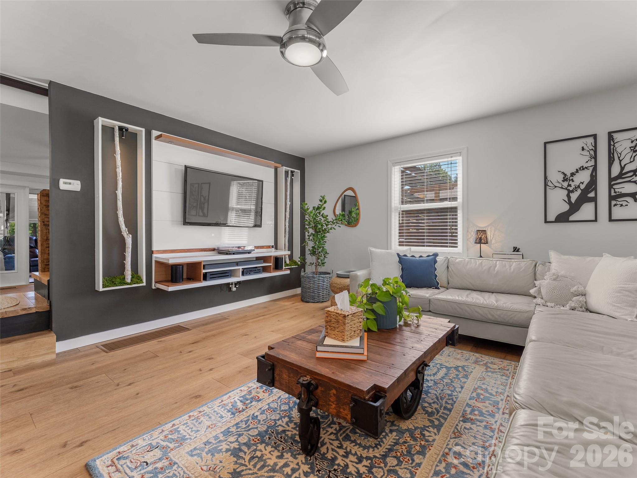 Single Family Residence at 154 White Oak Lane, Brevard, photo 12 of 40