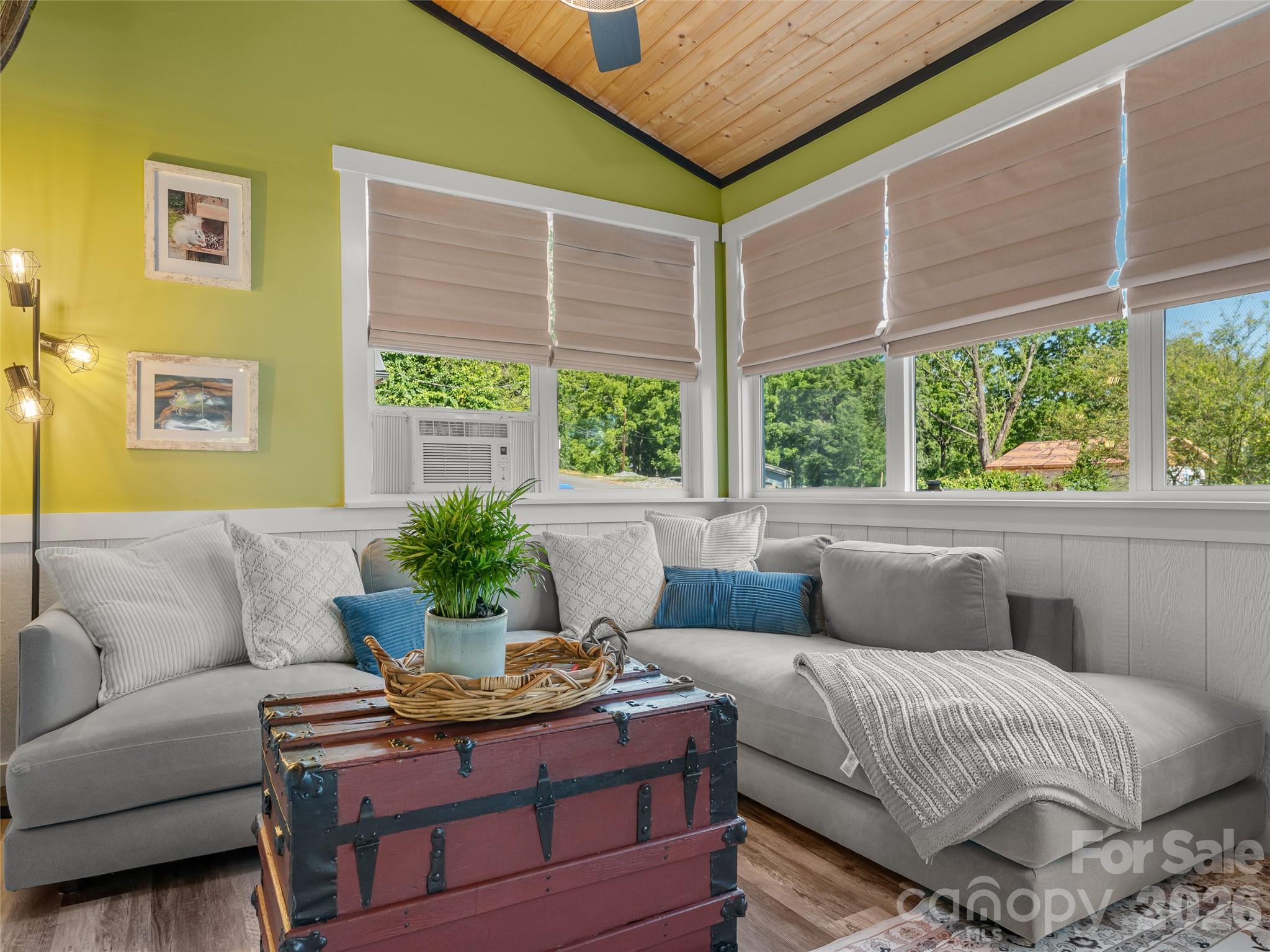 Single Family Residence at 154 White Oak Lane, Brevard, photo 21 of 40