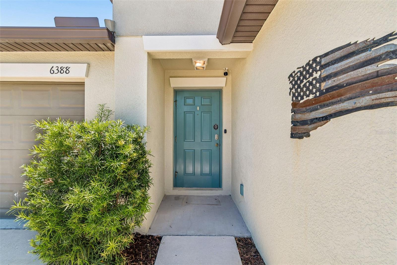 Single Family Residence at 6388 SPIDER LILY WAY, NEW PORT RICHEY, photo 7 of 49