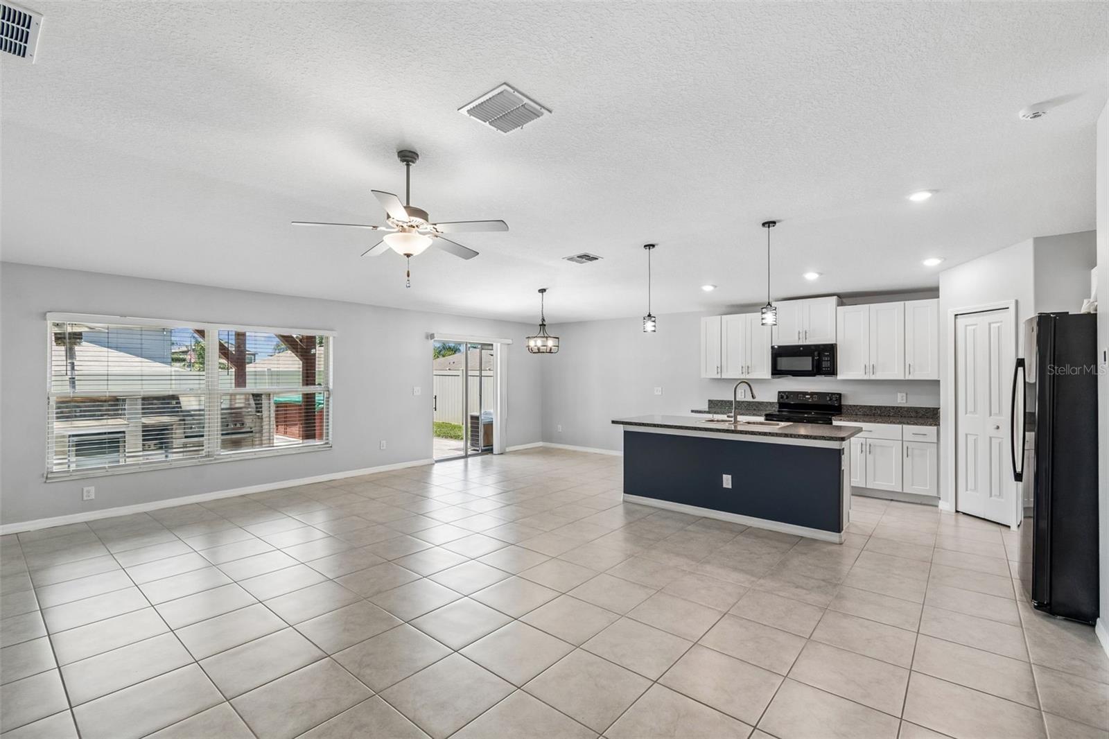 Single Family Residence at 6388 SPIDER LILY WAY, NEW PORT RICHEY, photo 9 of 49
