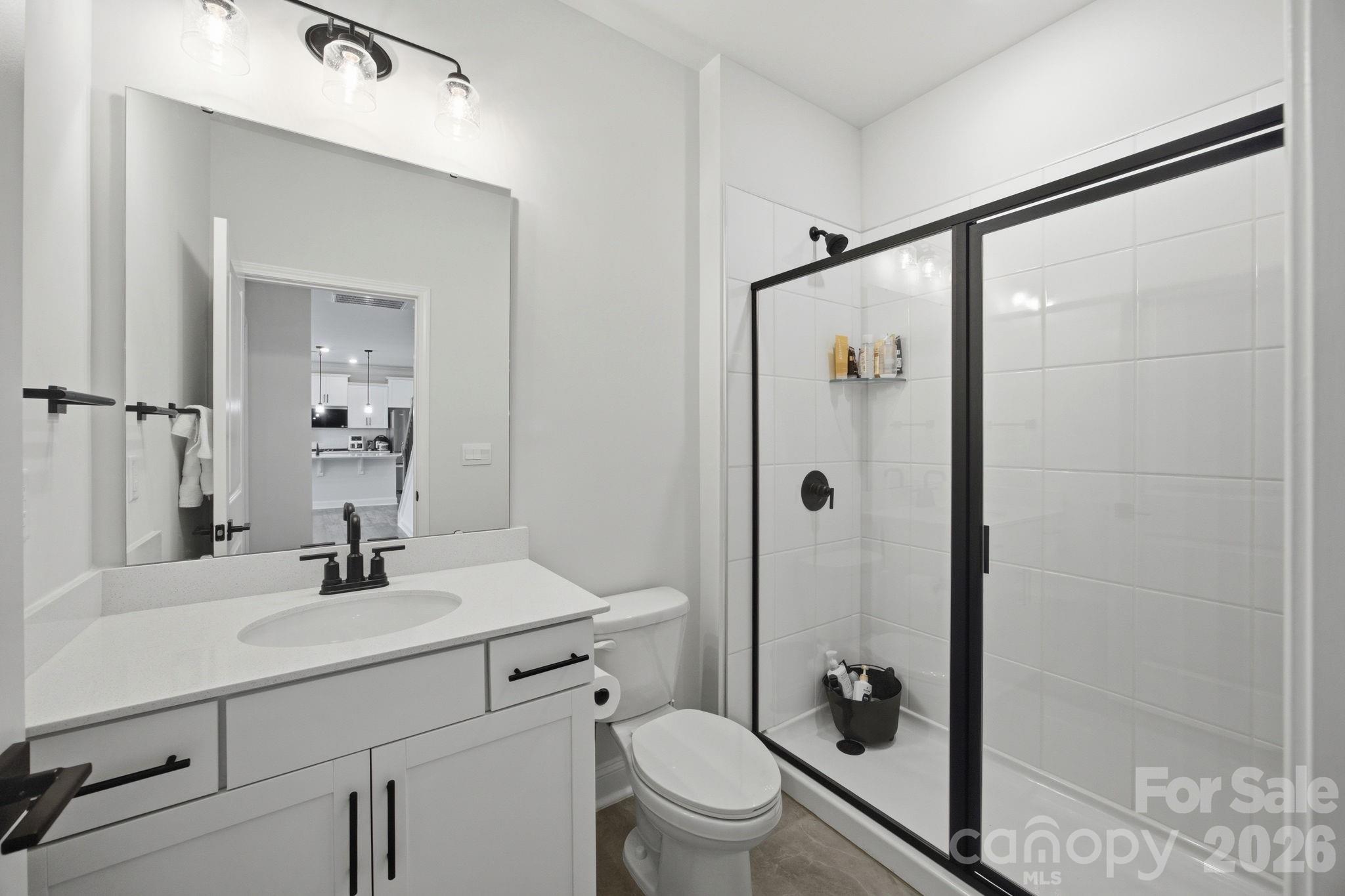Main Floor Full Bath - 125 Saidin Lane, Troutman
