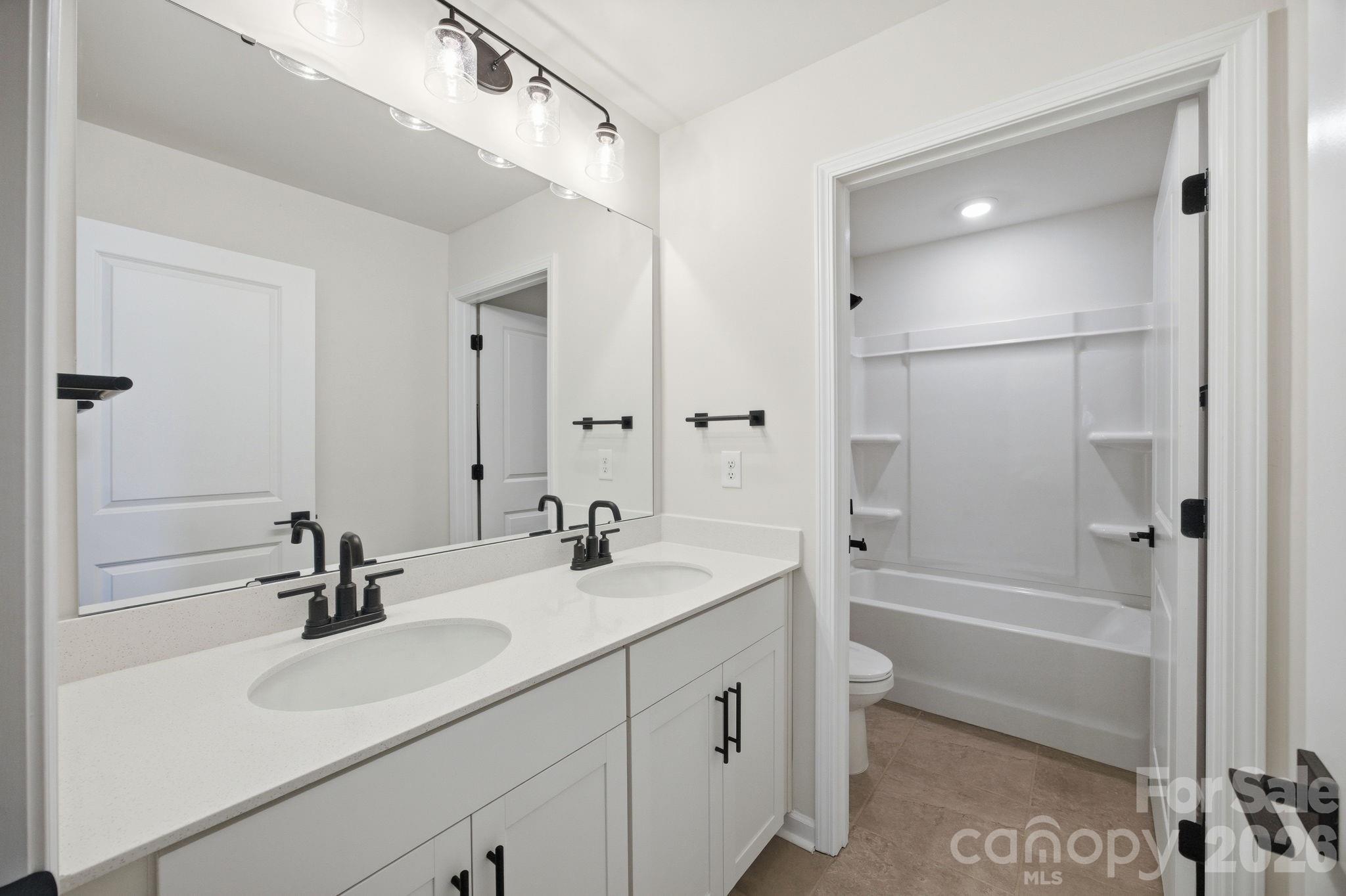 Bath 3 - 125 Saidin Lane, Troutman