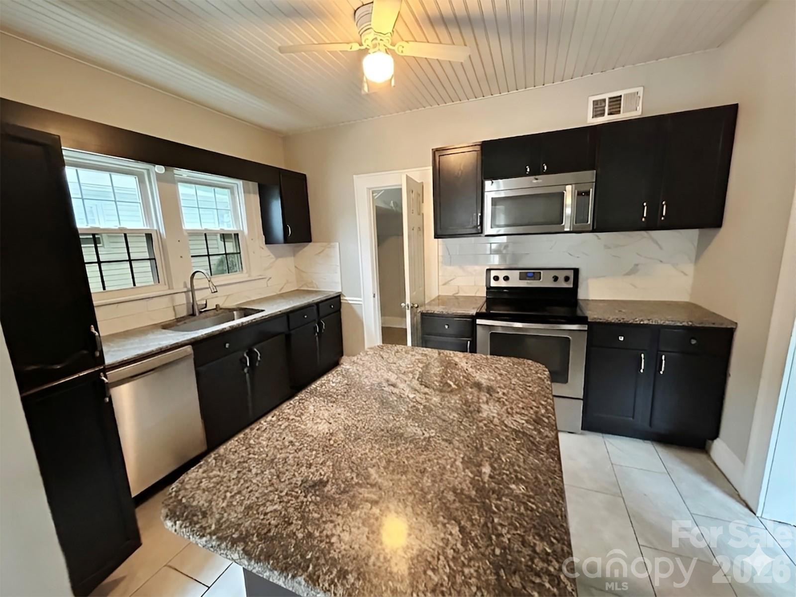 Kitchen - 210 Oakdale Street, Gastonia