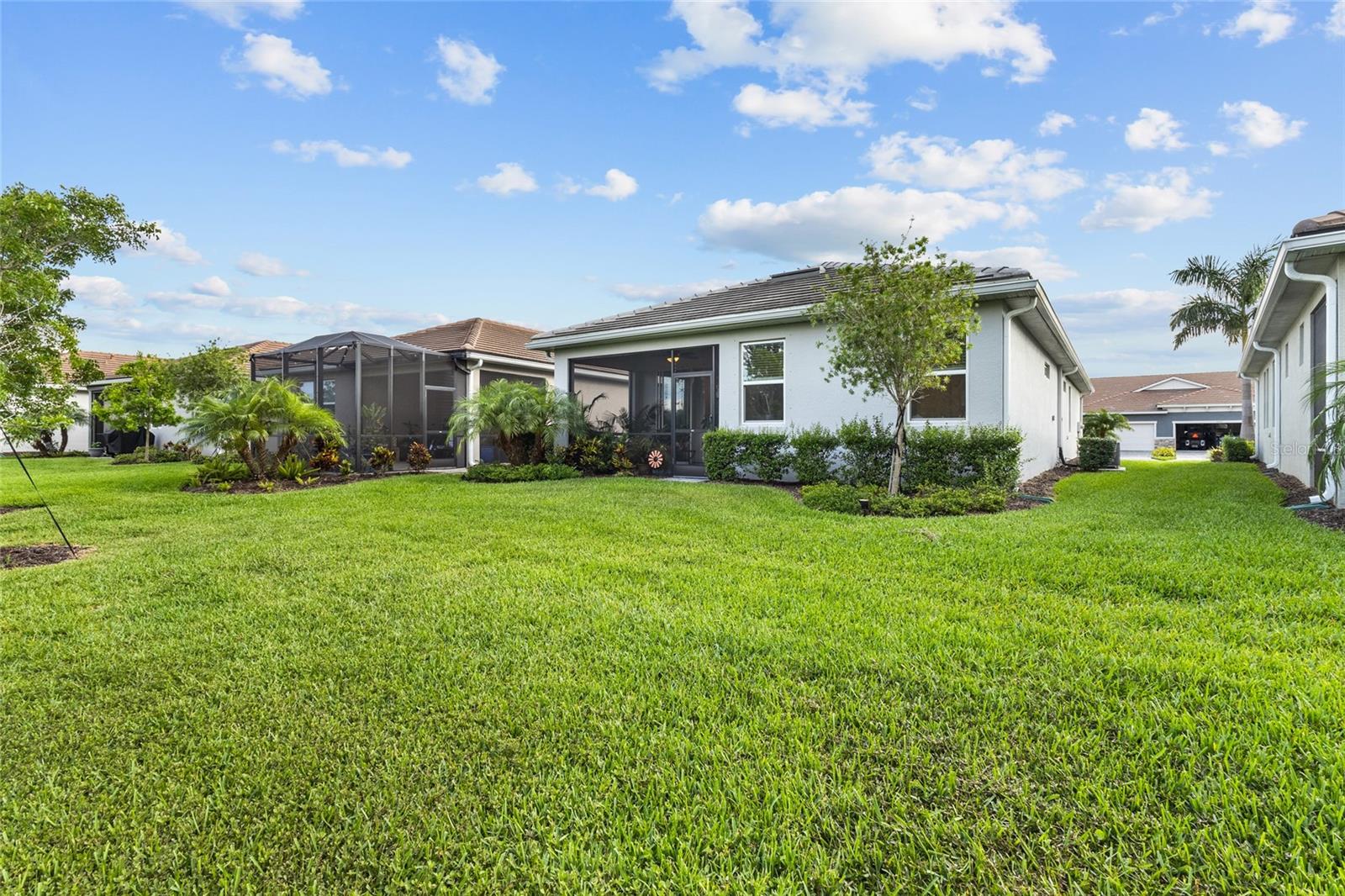 Endless Backyard Possibilities - 12458 SOMATIC CT, VENICE