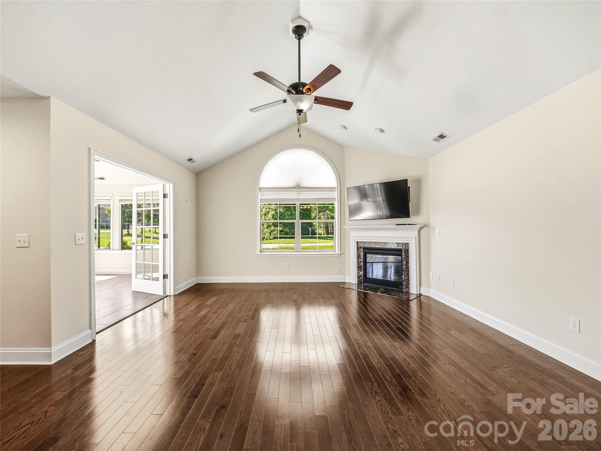 Townhouse at 426 Summerfield Place, Flat Rock, photo 12 of 48