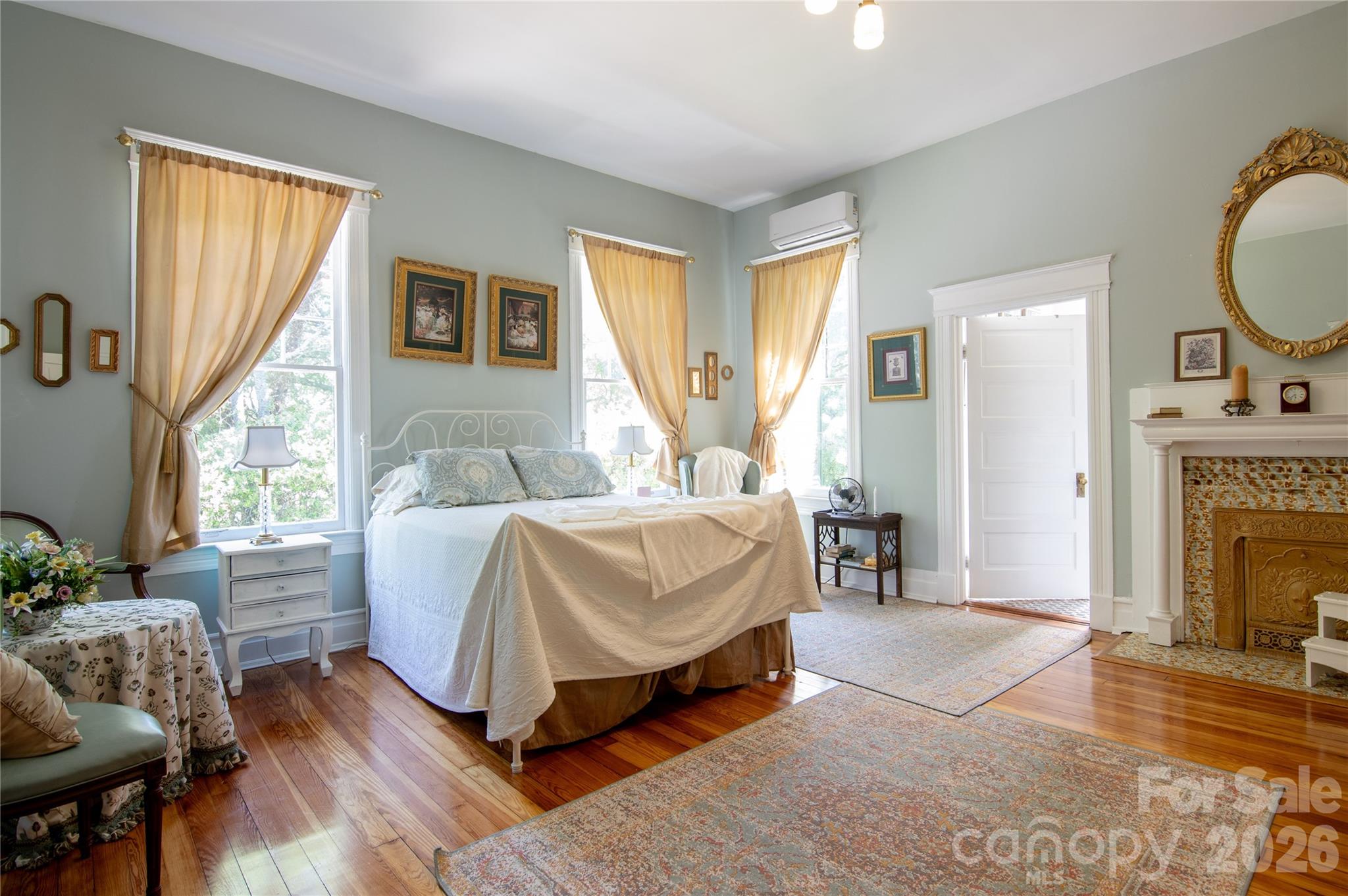 Upper floor bedroom, one of 5 rooms on second floor for bedrooms, office or playroom. - 413 S Washington Street, Shelby