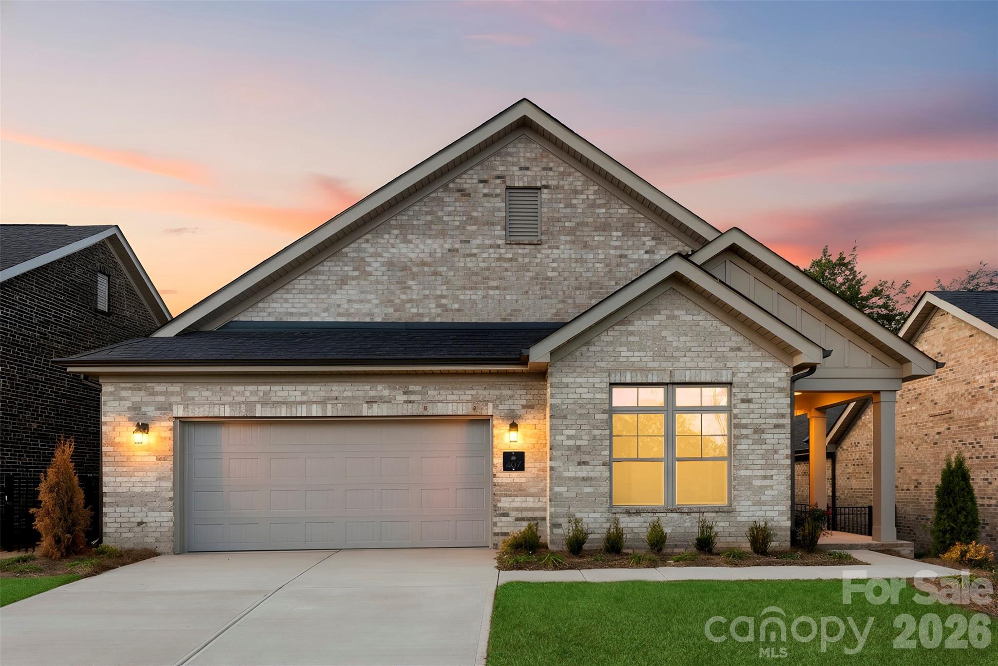Single Family Residence at 407 Newstyle Way, Gastonia, photo 2 of 28