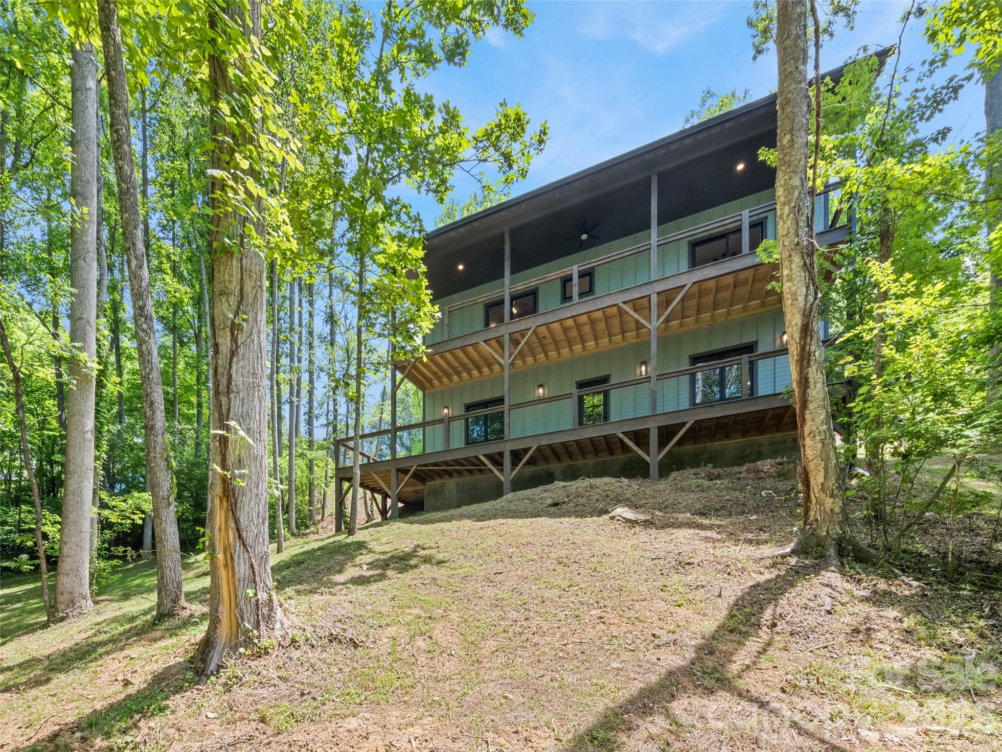 Single Family Residence at 288 Ironwood Drive, Clyde, photo 4 of 40
