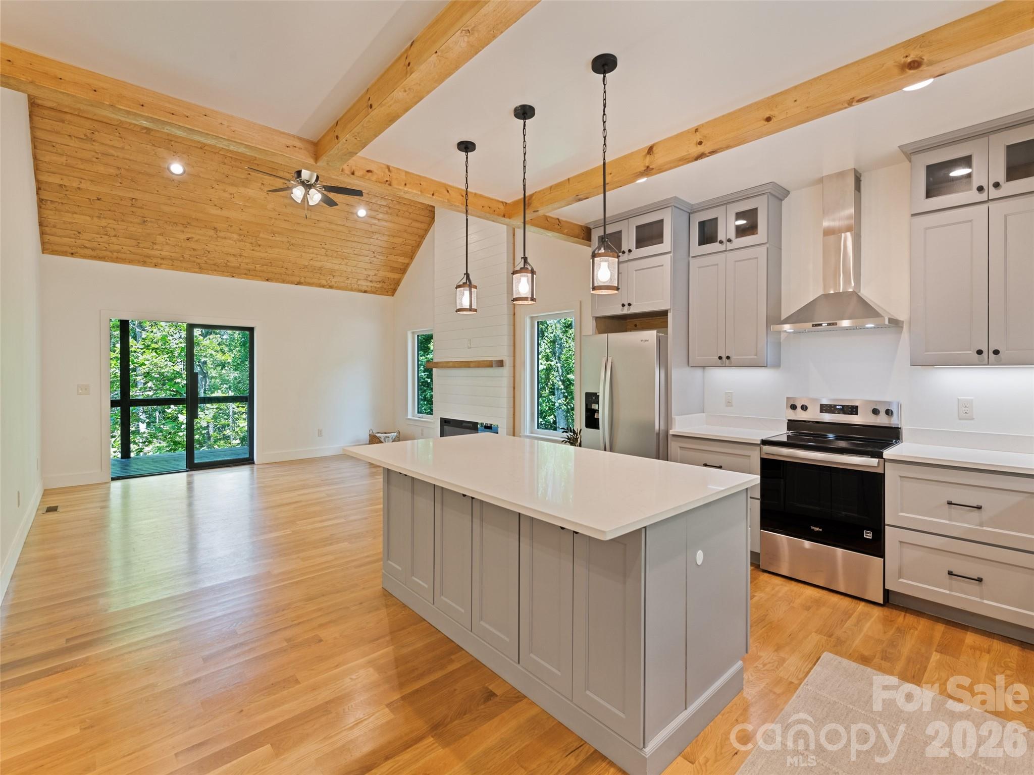 Single Family Residence at 288 Ironwood Drive, Clyde, photo 16 of 40