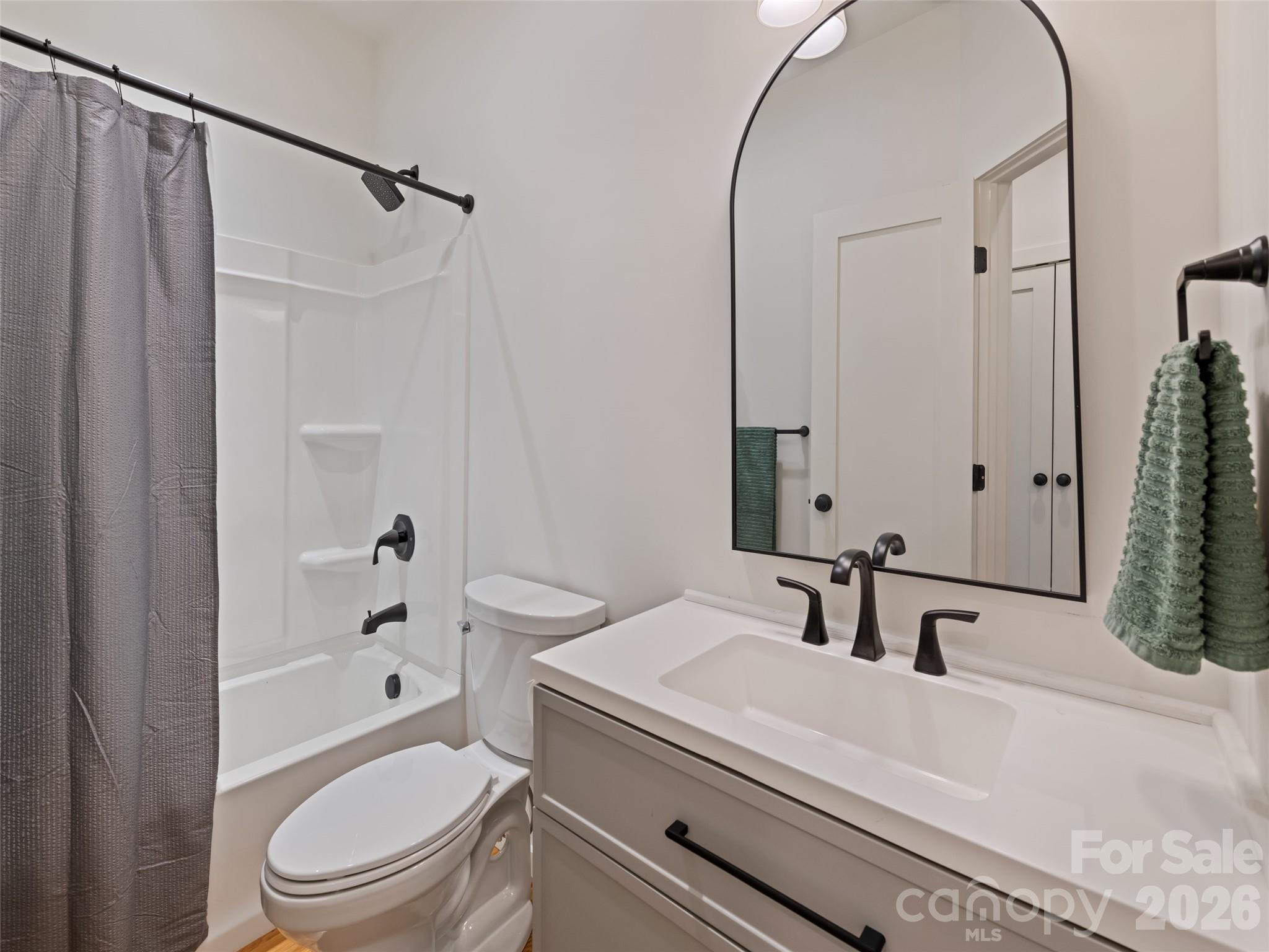 Single Family Residence at 288 Ironwood Drive, Clyde, photo 27 of 40