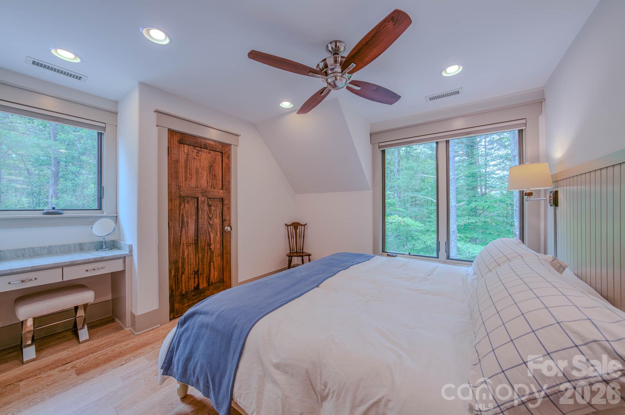 Single Family Residence at 1904 Old Wildlife Club Road, Nebo, photo 26 of 47