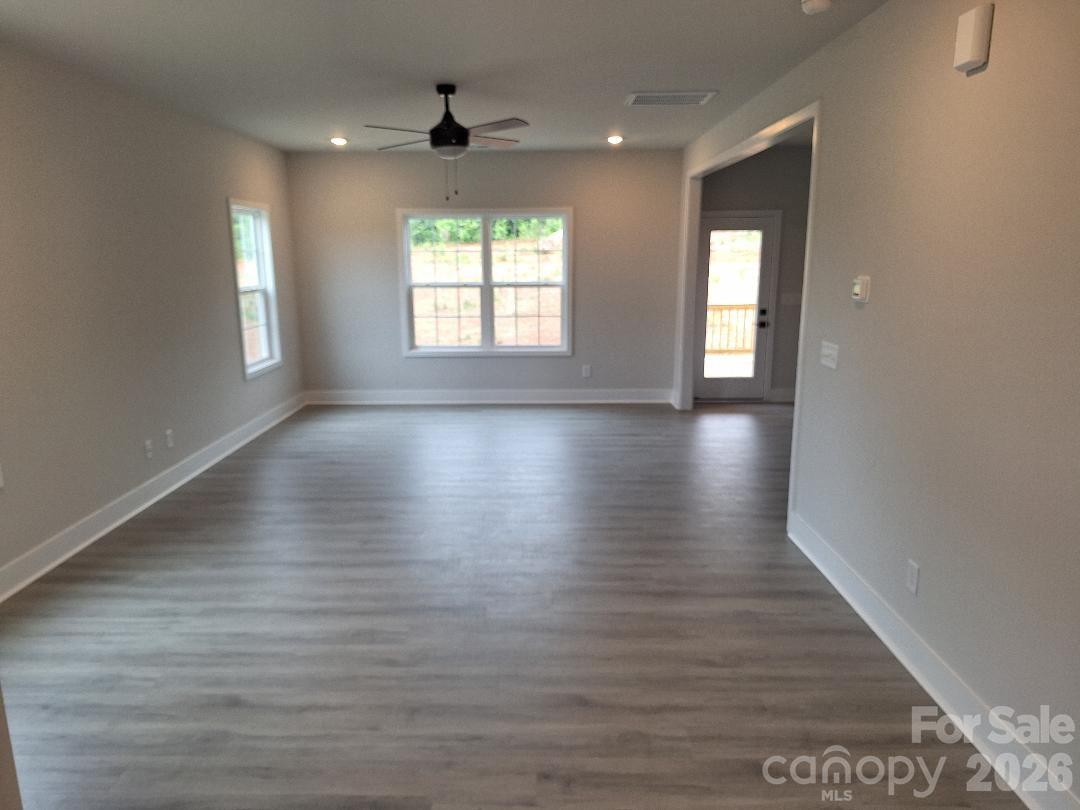 Family Room - 146 Kerr Walk Drive, Statesville