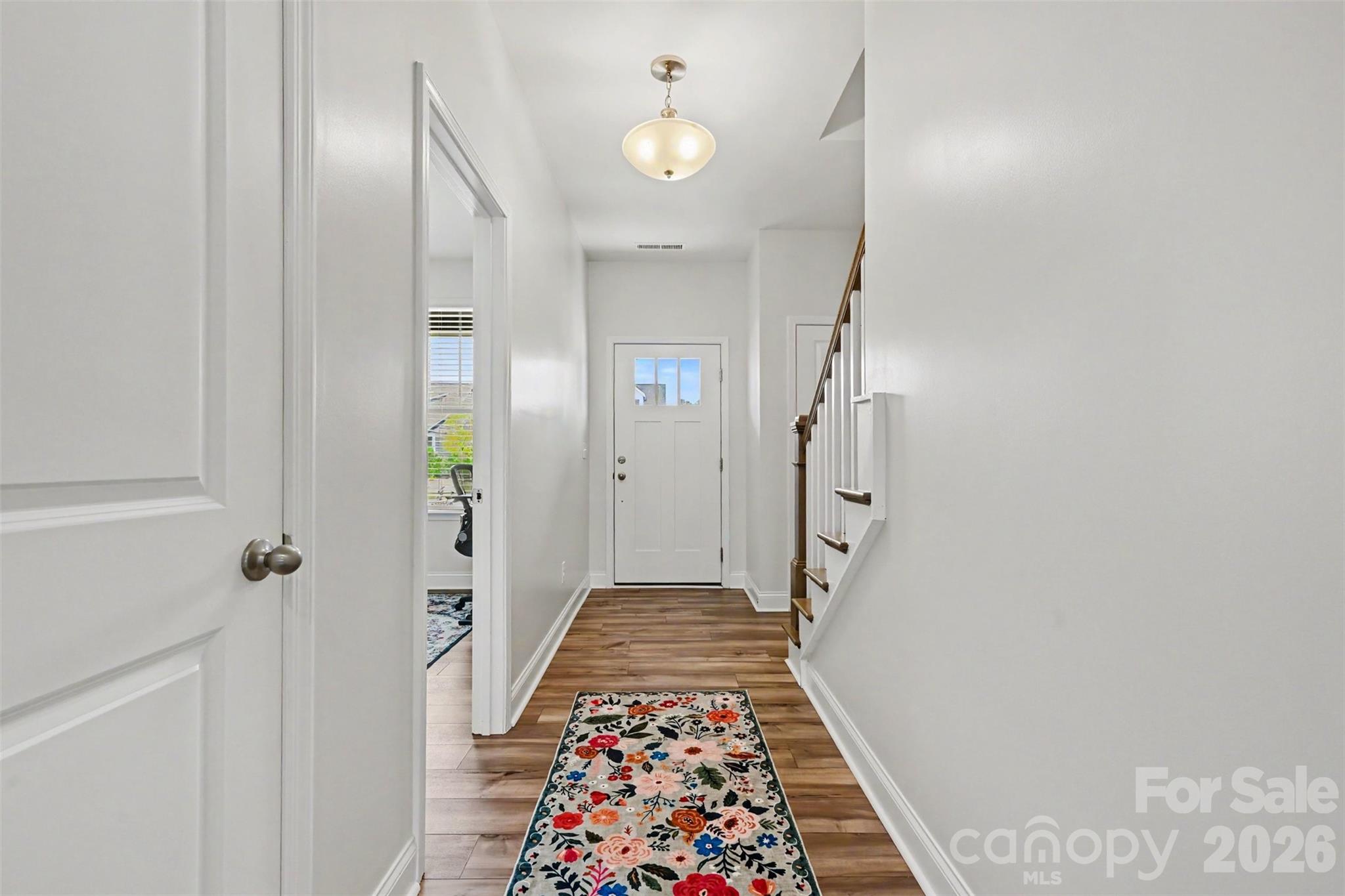 Single Family Residence at 642 Amberjack Place, York, photo 5 of 32