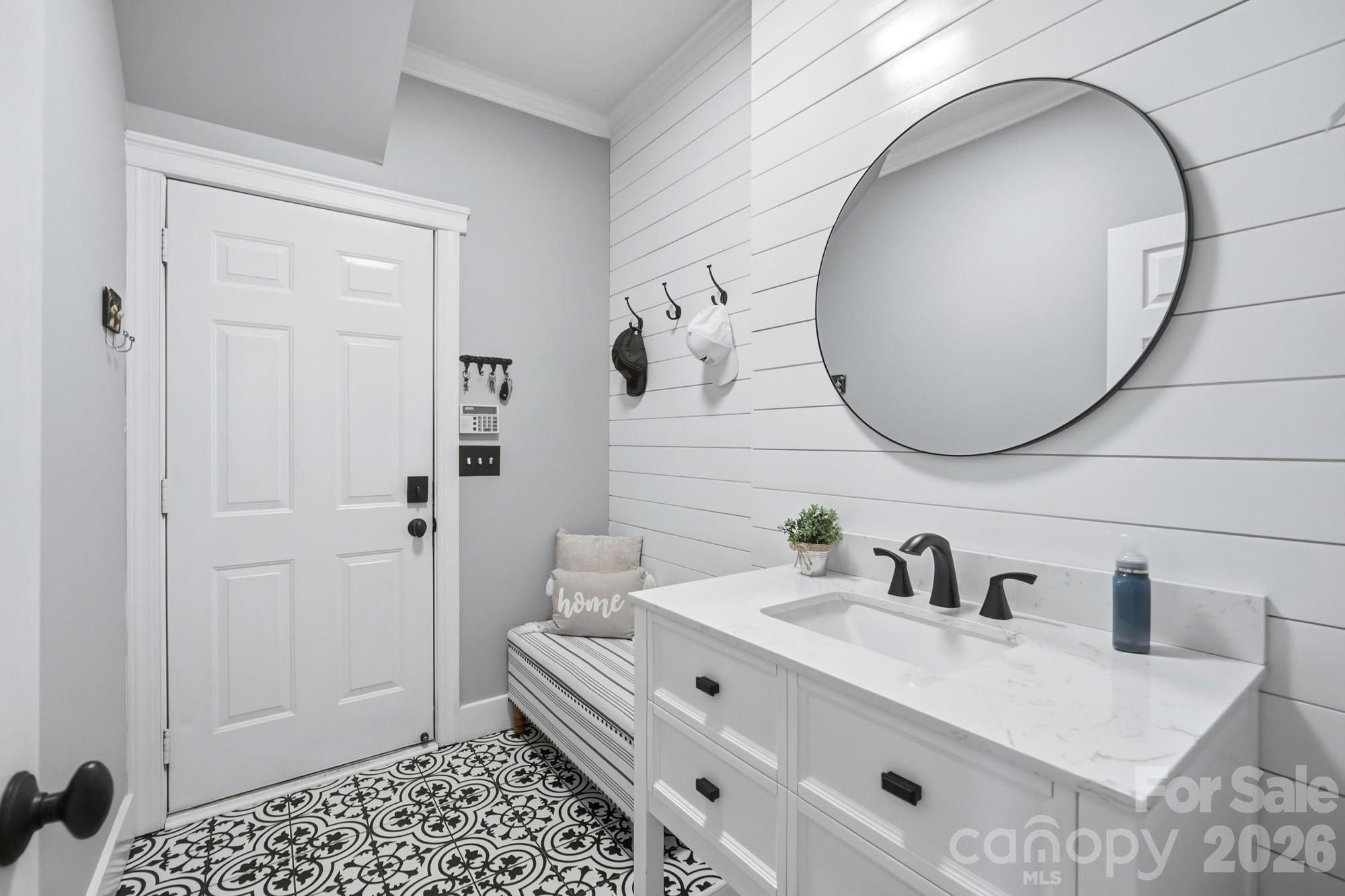 Single Family Residence at 21415 John Pines Drive, Cornelius, photo 16 of 45