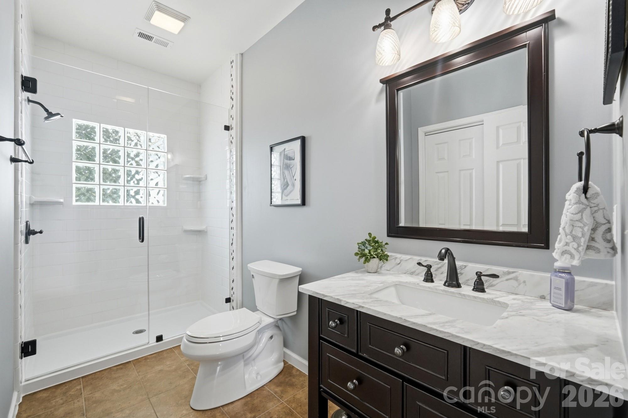 Single Family Residence at 21415 John Pines Drive, Cornelius, photo 36 of 45