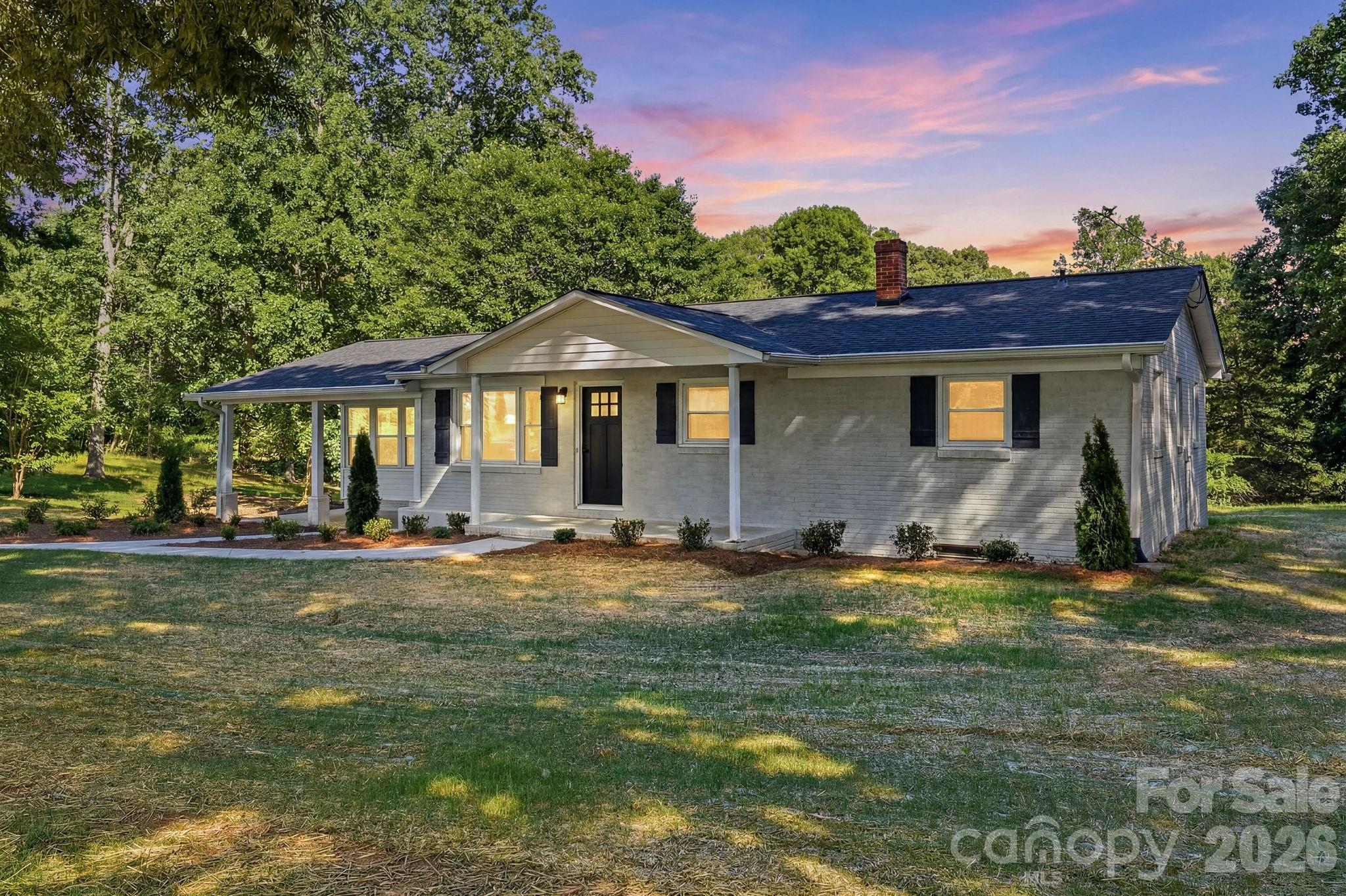 Single Family Residence at 1524 Williams Road, Lewisville, photo 39 of 43