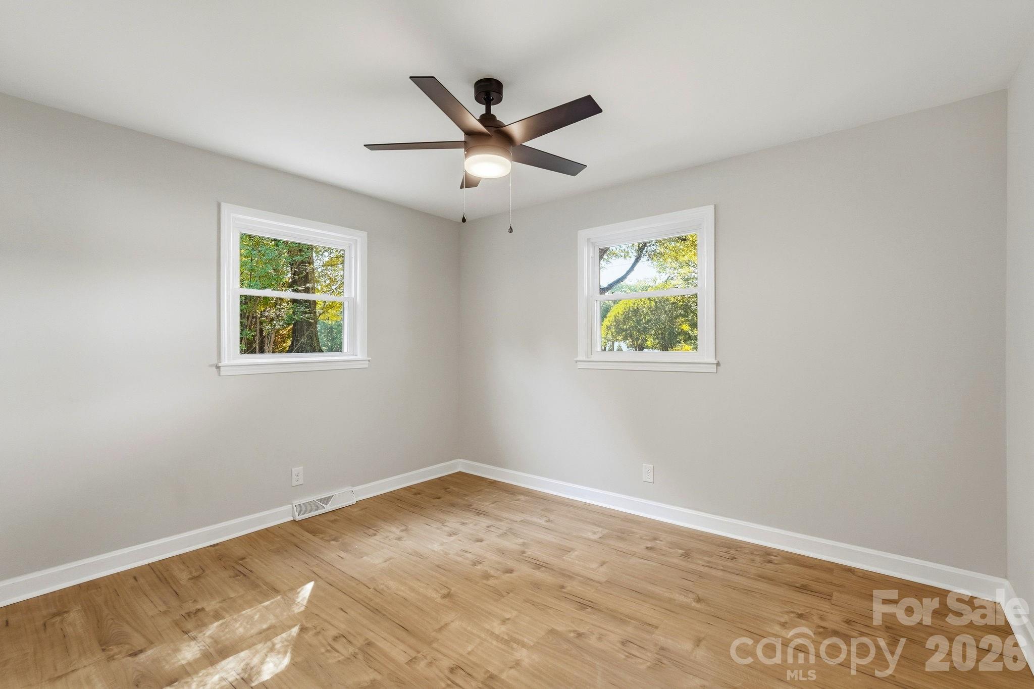 Single Family Residence at 1524 Williams Road, Lewisville, photo 20 of 43