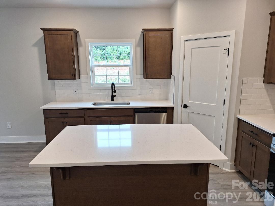 Kitchen - 152 Kerr Walk Drive, Statesville
