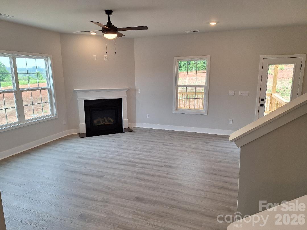 Family Room - 152 Kerr Walk Drive, Statesville