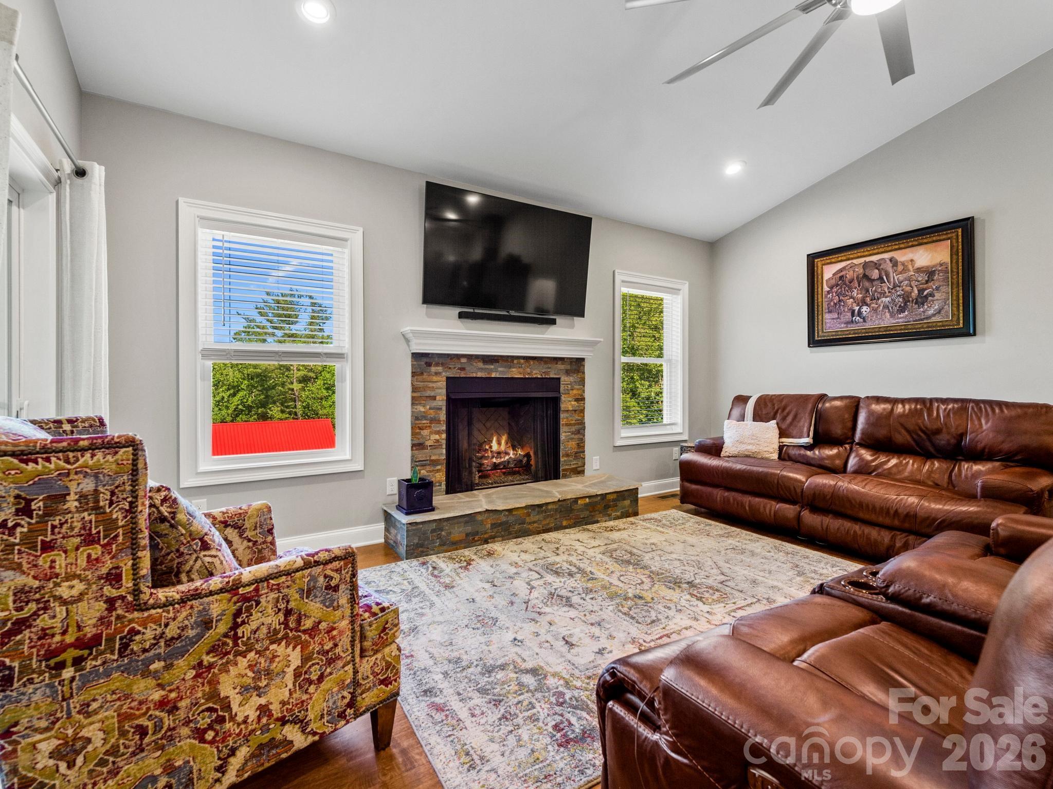 Single Family Residence at 156 Dogwood Drive, Weaverville, photo 11 of 46