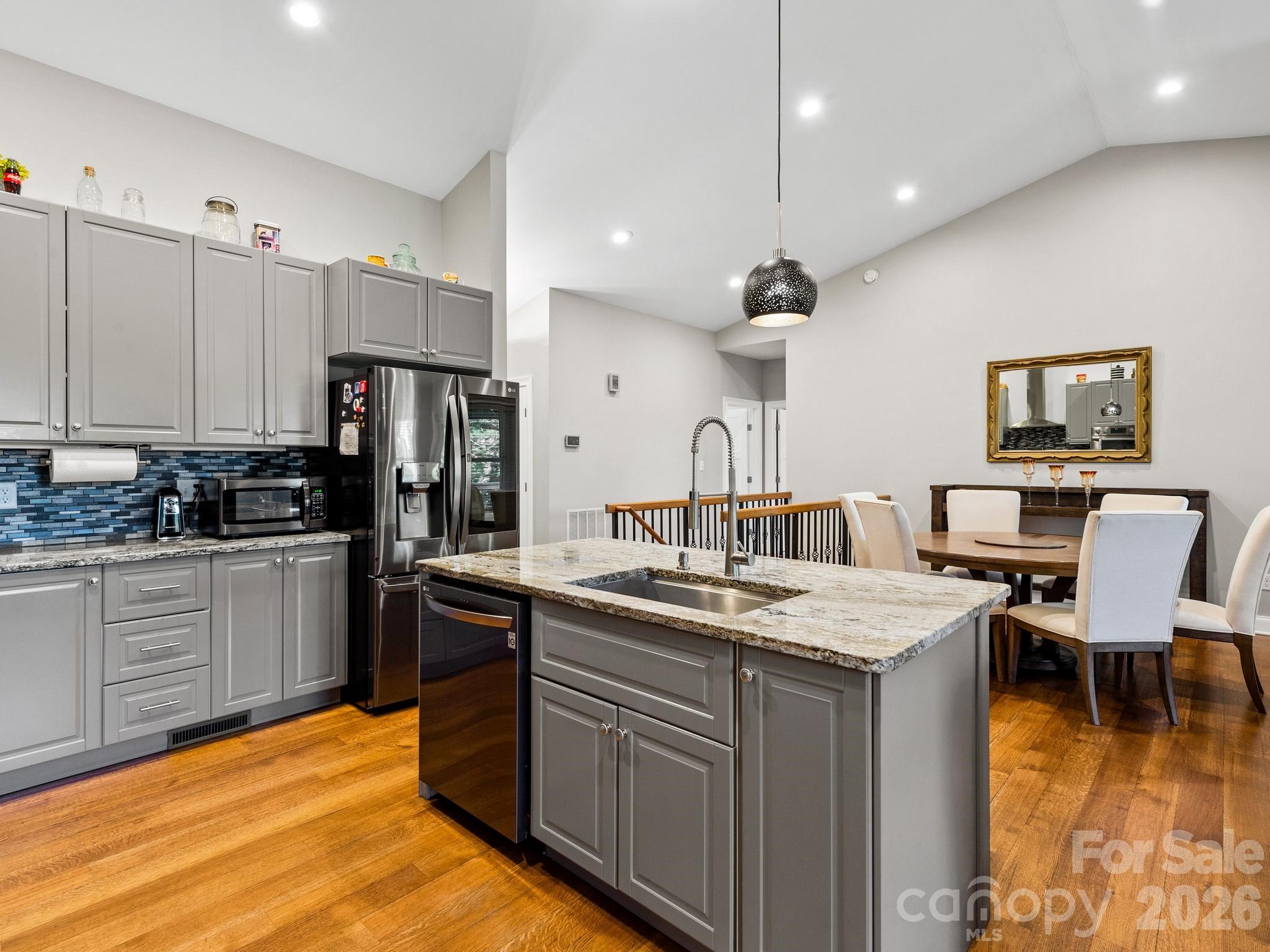 Single Family Residence at 156 Dogwood Drive, Weaverville, photo 16 of 46