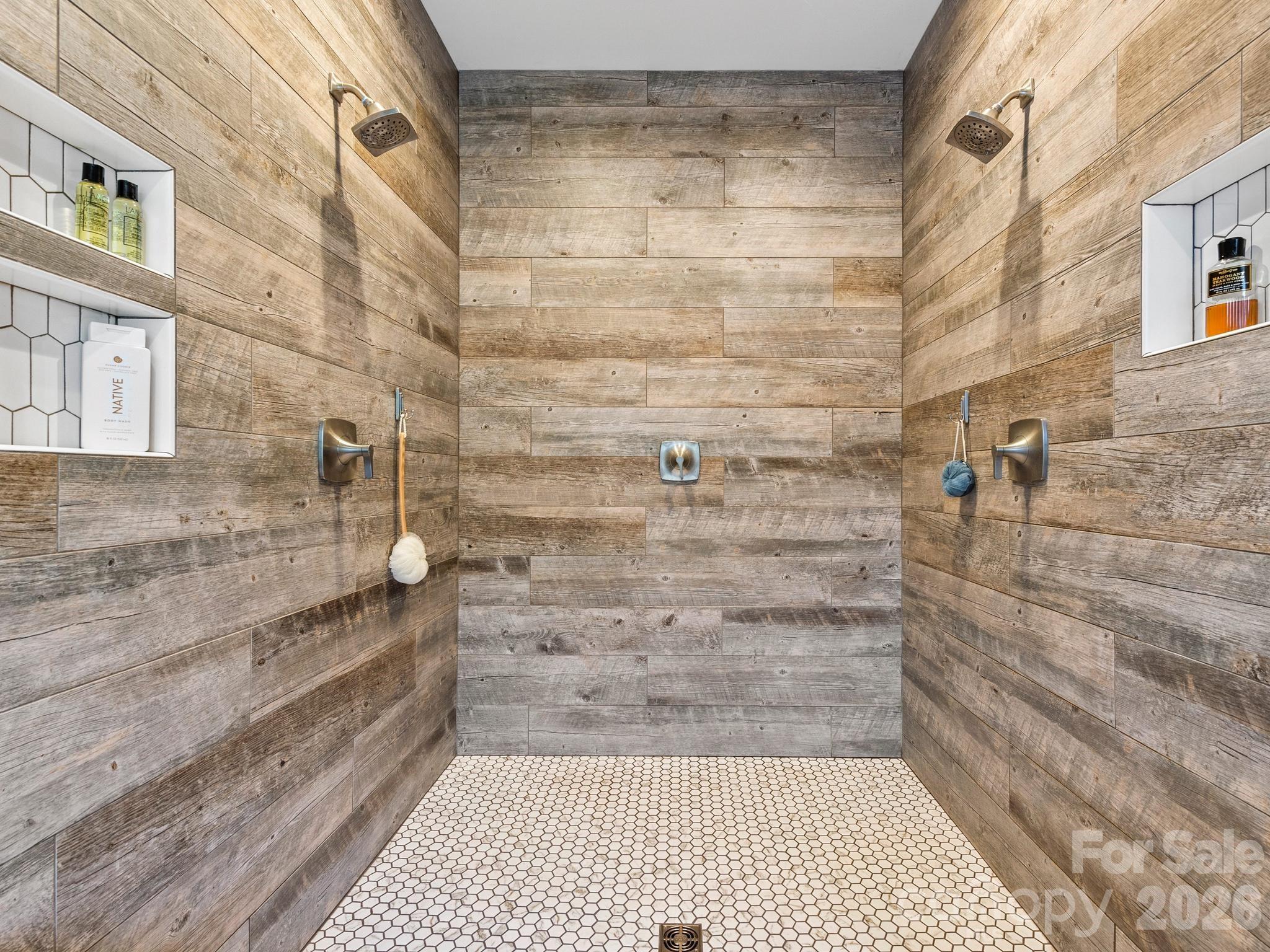 Dual Shower in Wet Room - 156 Dogwood Drive, Weaverville