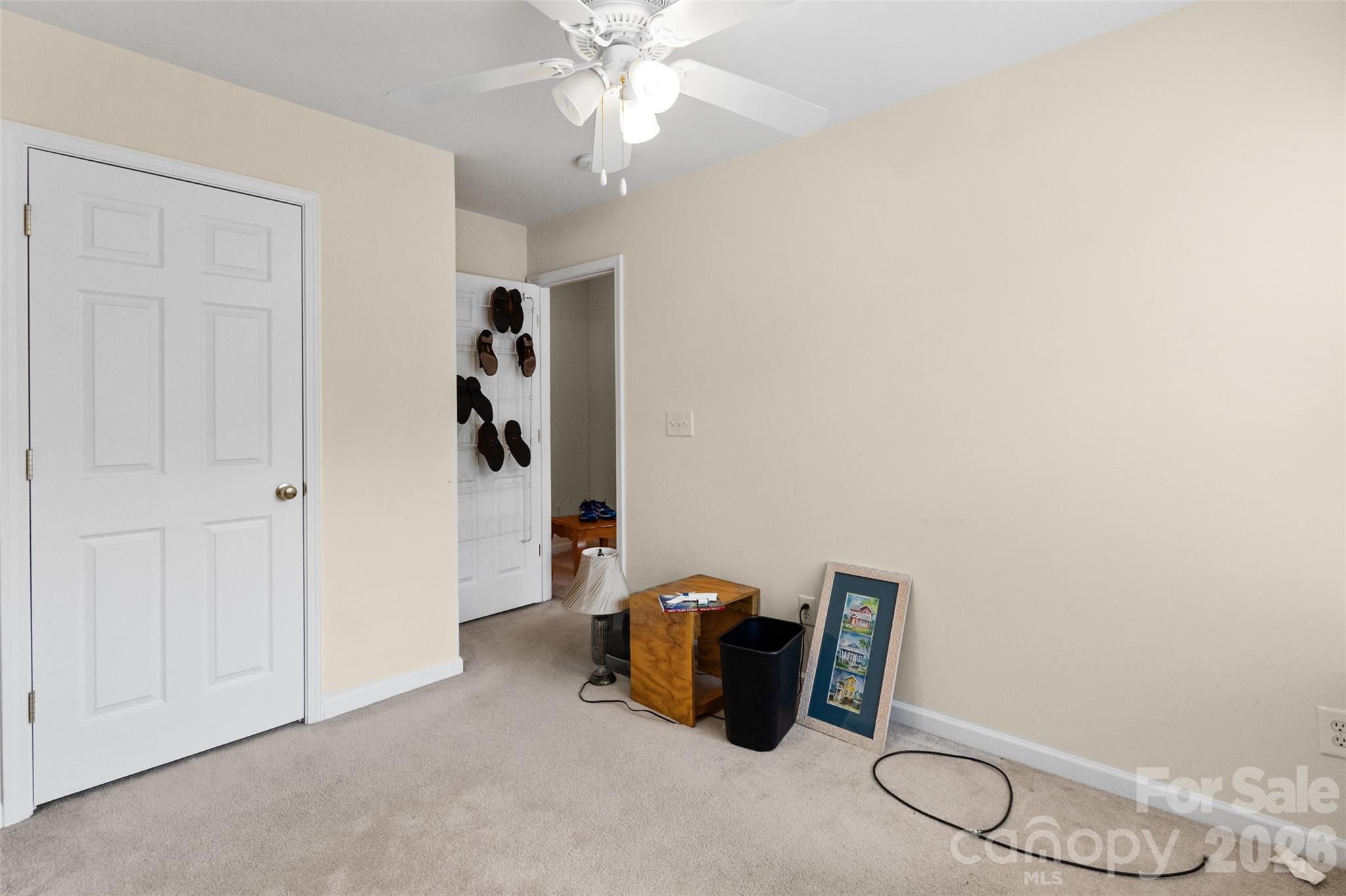 Townhouse at 713 Rock Lake Glen, Fort Mill, photo 23 of 30