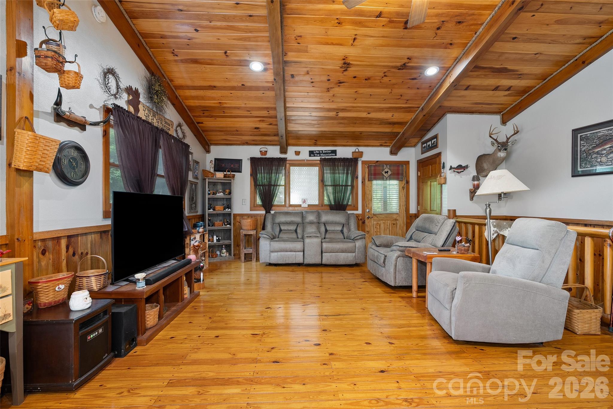 Single Family Residence at 125 Harris Circle, Sylva, photo 9 of 31