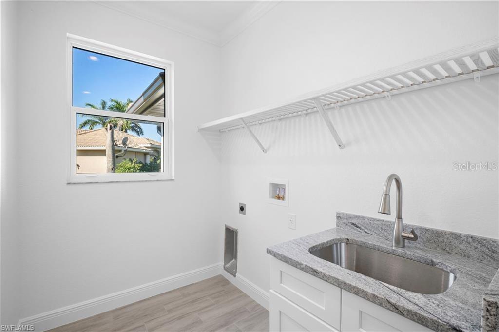 Single Family Residence at 15698 MEACHAM CIR, PORT CHARLOTTE, photo 32 of 44