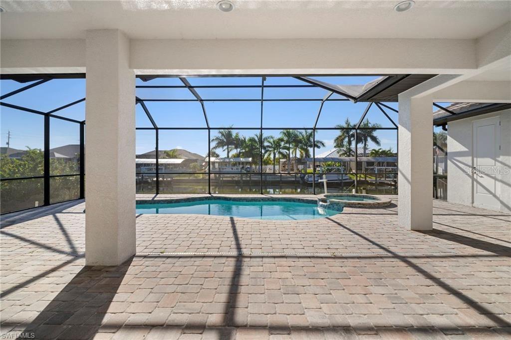 Single Family Residence at 15698 MEACHAM CIR, PORT CHARLOTTE, photo 37 of 44