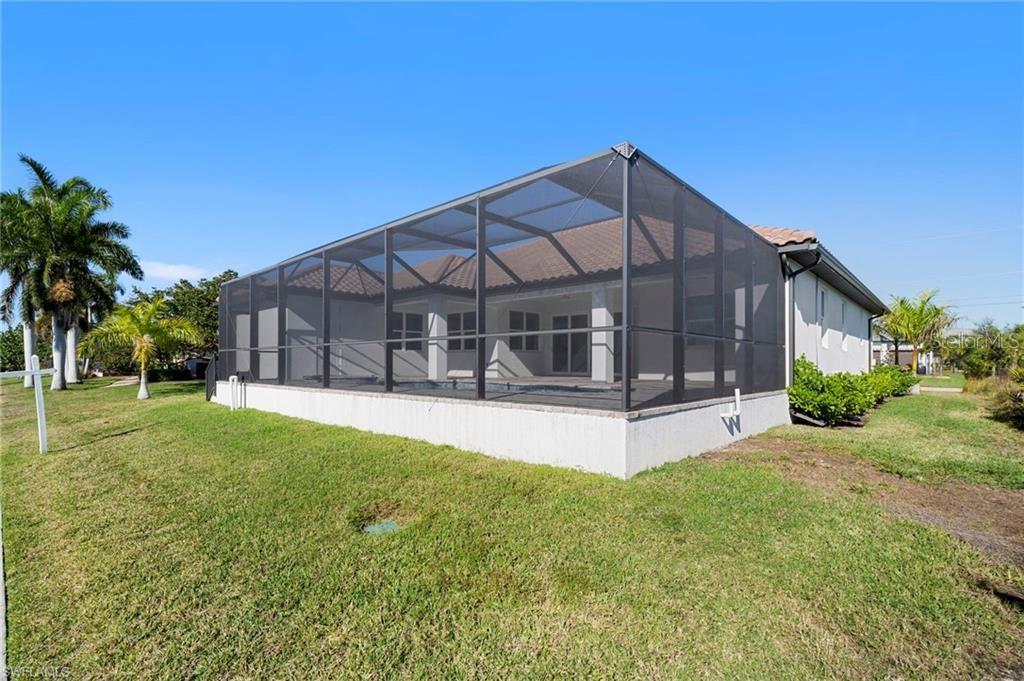 Single Family Residence at 15698 MEACHAM CIR, PORT CHARLOTTE, photo 42 of 44