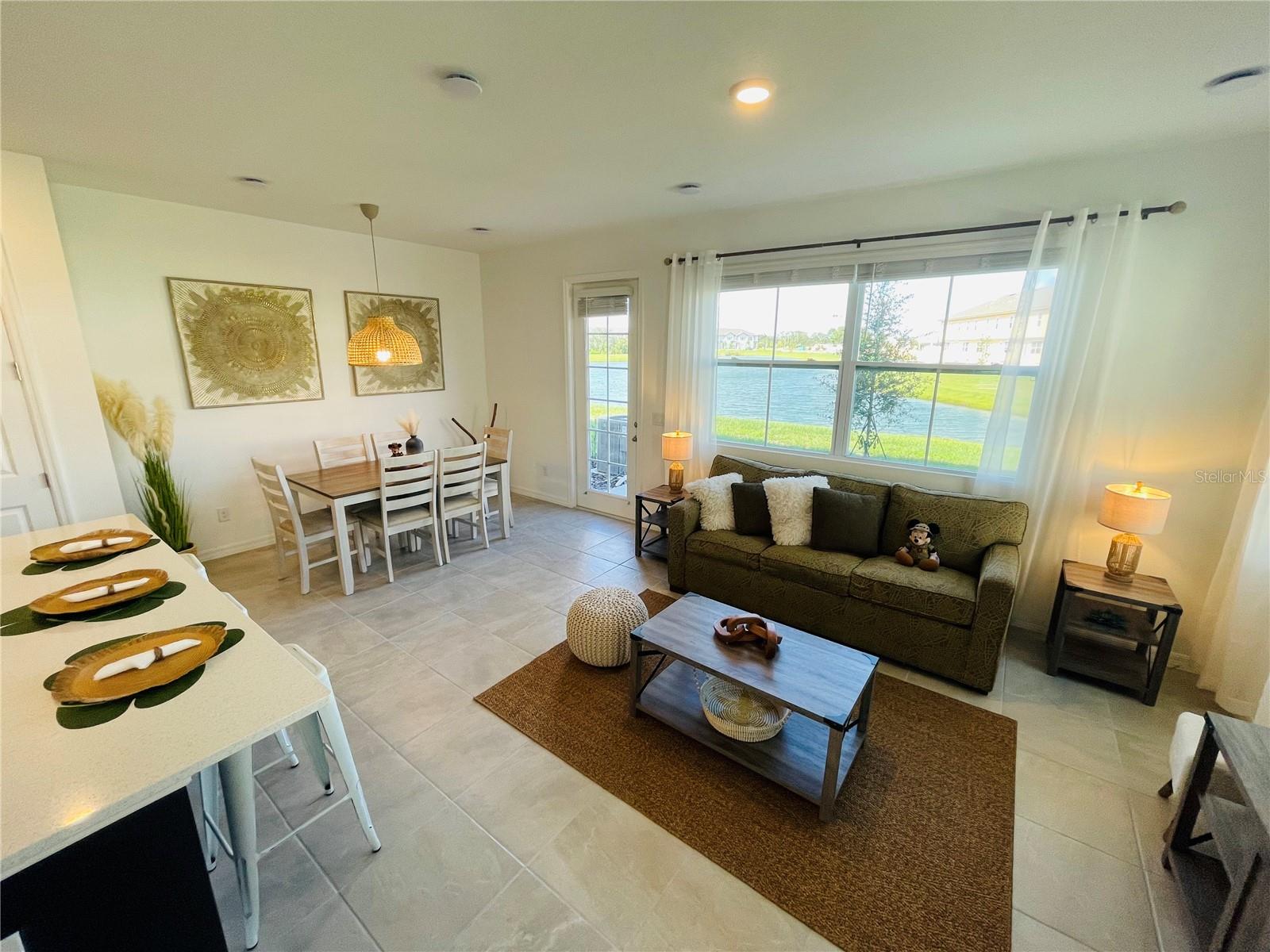 Townhouse at FESTIVAL PH 5, DAVENPORT, photo 9 of 56