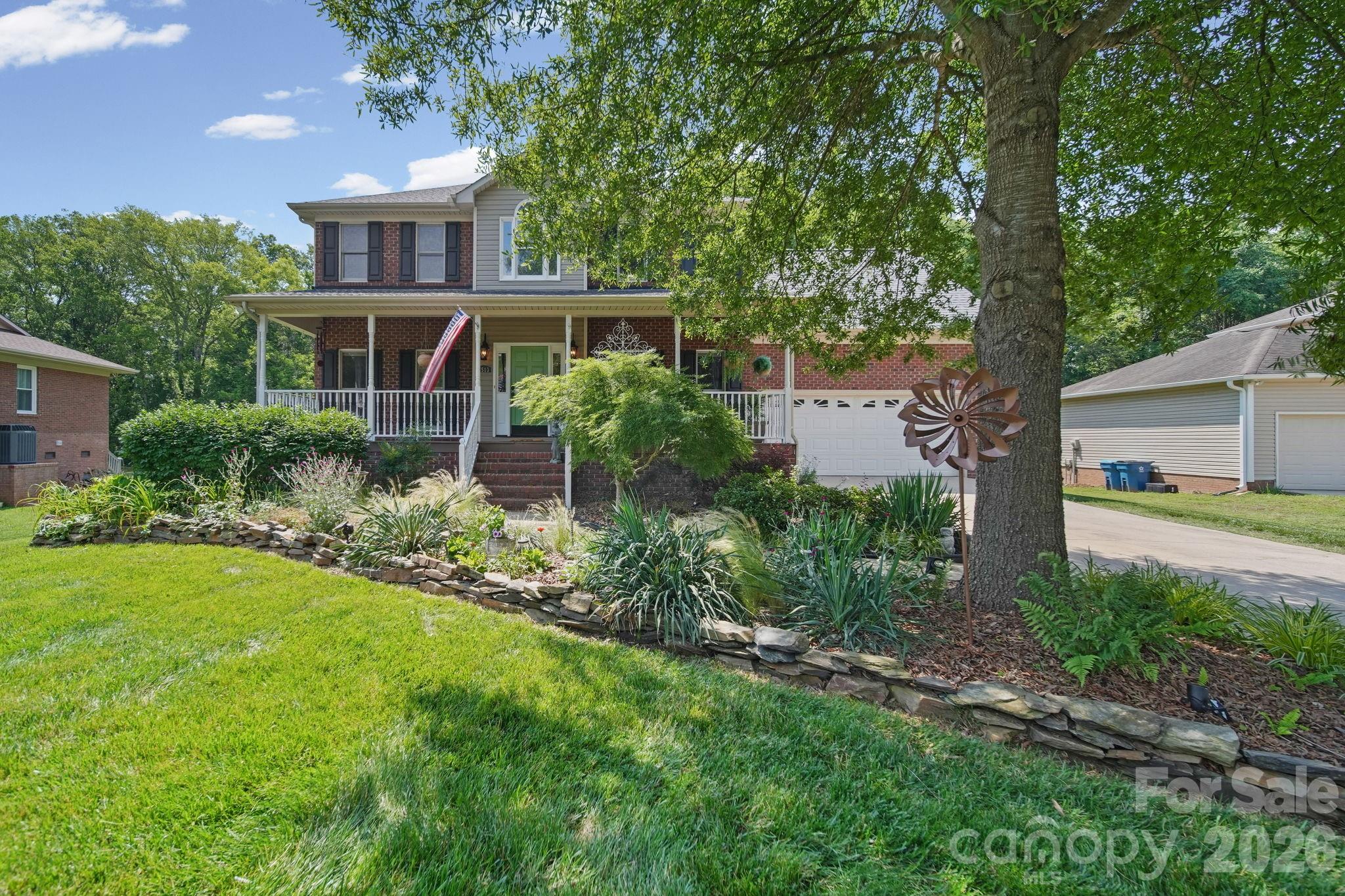 Single Family Residence at 8513 Middleton Circle, Harrisburg, photo 3 of 43