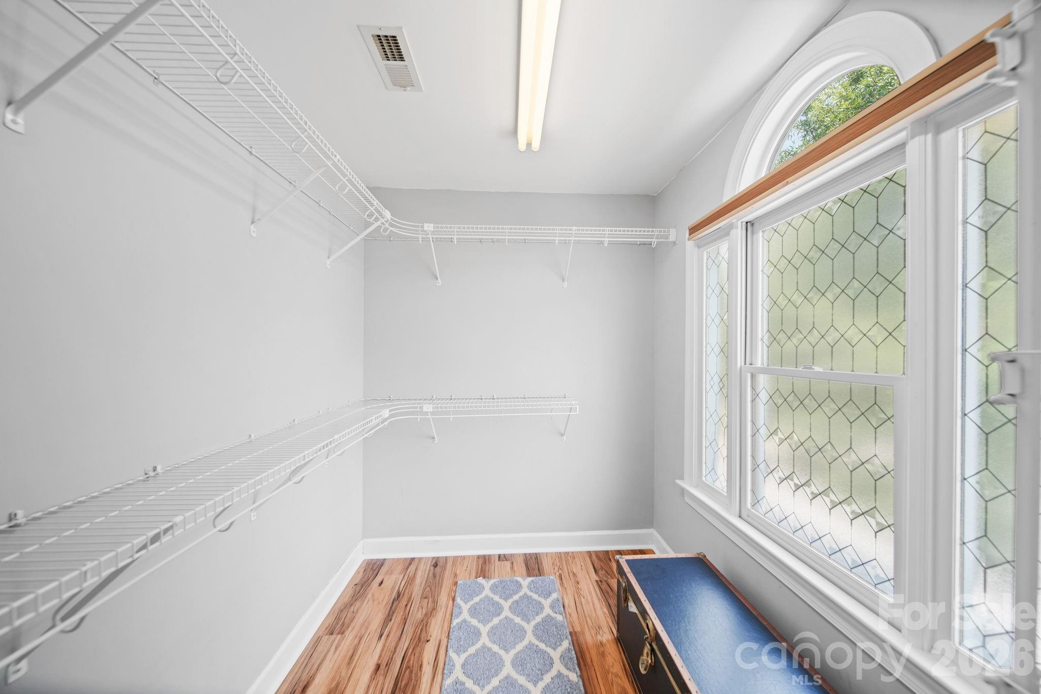 Single Family Residence at 8513 Middleton Circle, Harrisburg, photo 26 of 43