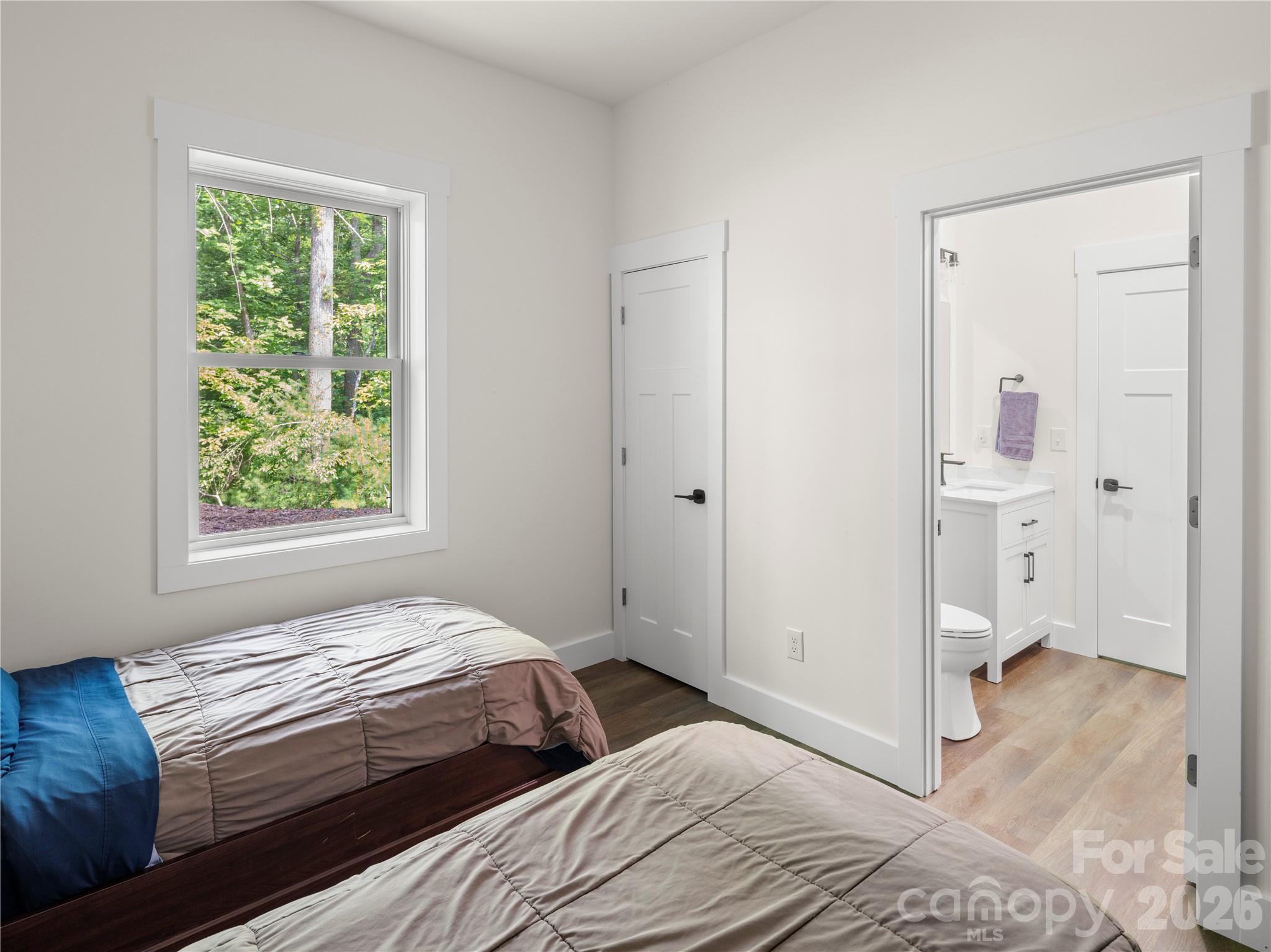 Single Family Residence at 23 Anchor Drive, Nebo, photo 26 of 48