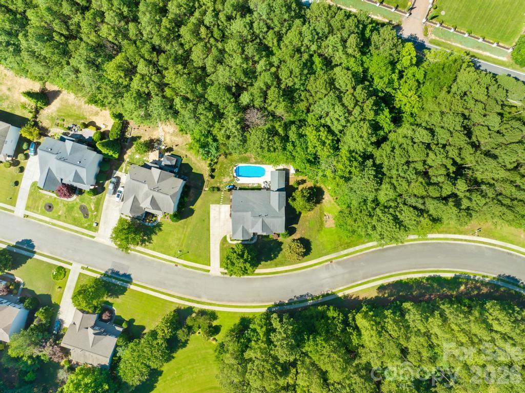 Single Family Residence at 610 Springwood Drive, Waxhaw, photo 29 of 31