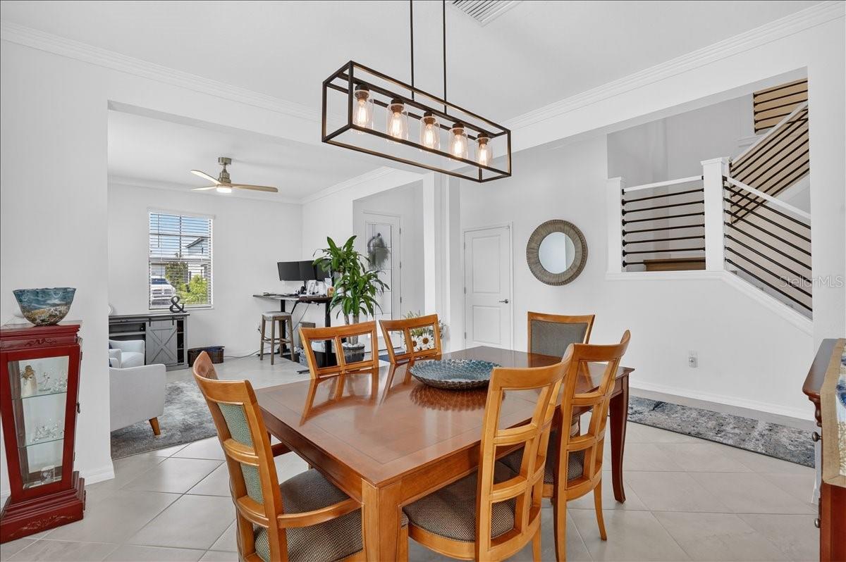 Single Family Residence at 10865 SUN DROP ST, VENICE, photo 12 of 68