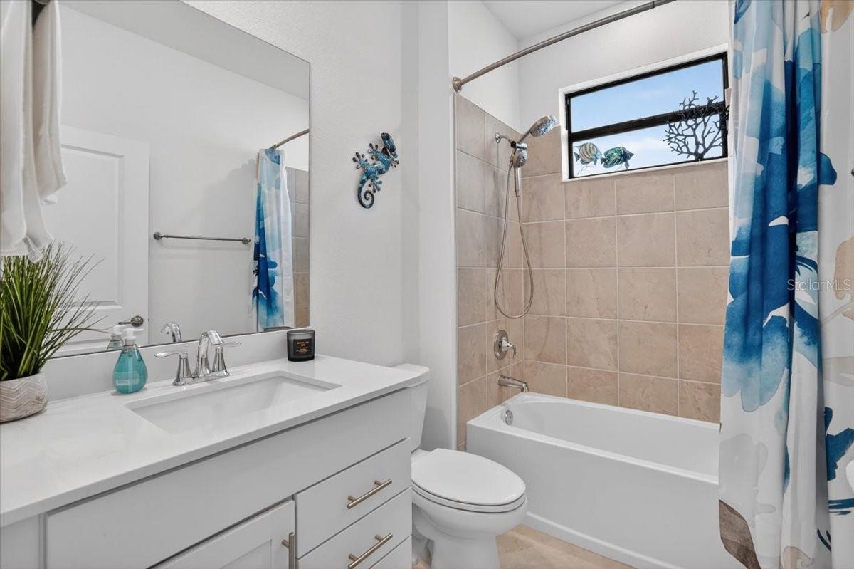 Single Family Residence at 10865 SUN DROP ST, VENICE, photo 25 of 68