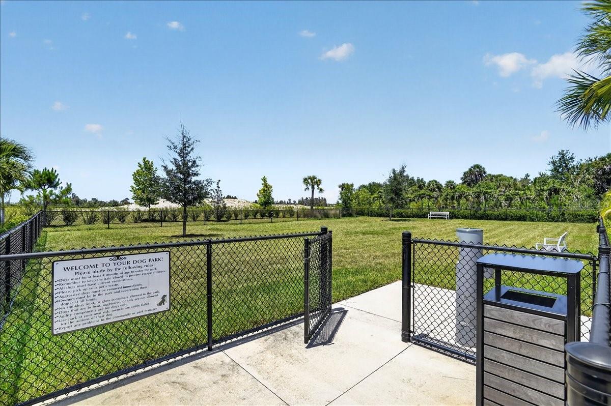 Single Family Residence at 10865 SUN DROP ST, VENICE, photo 63 of 68