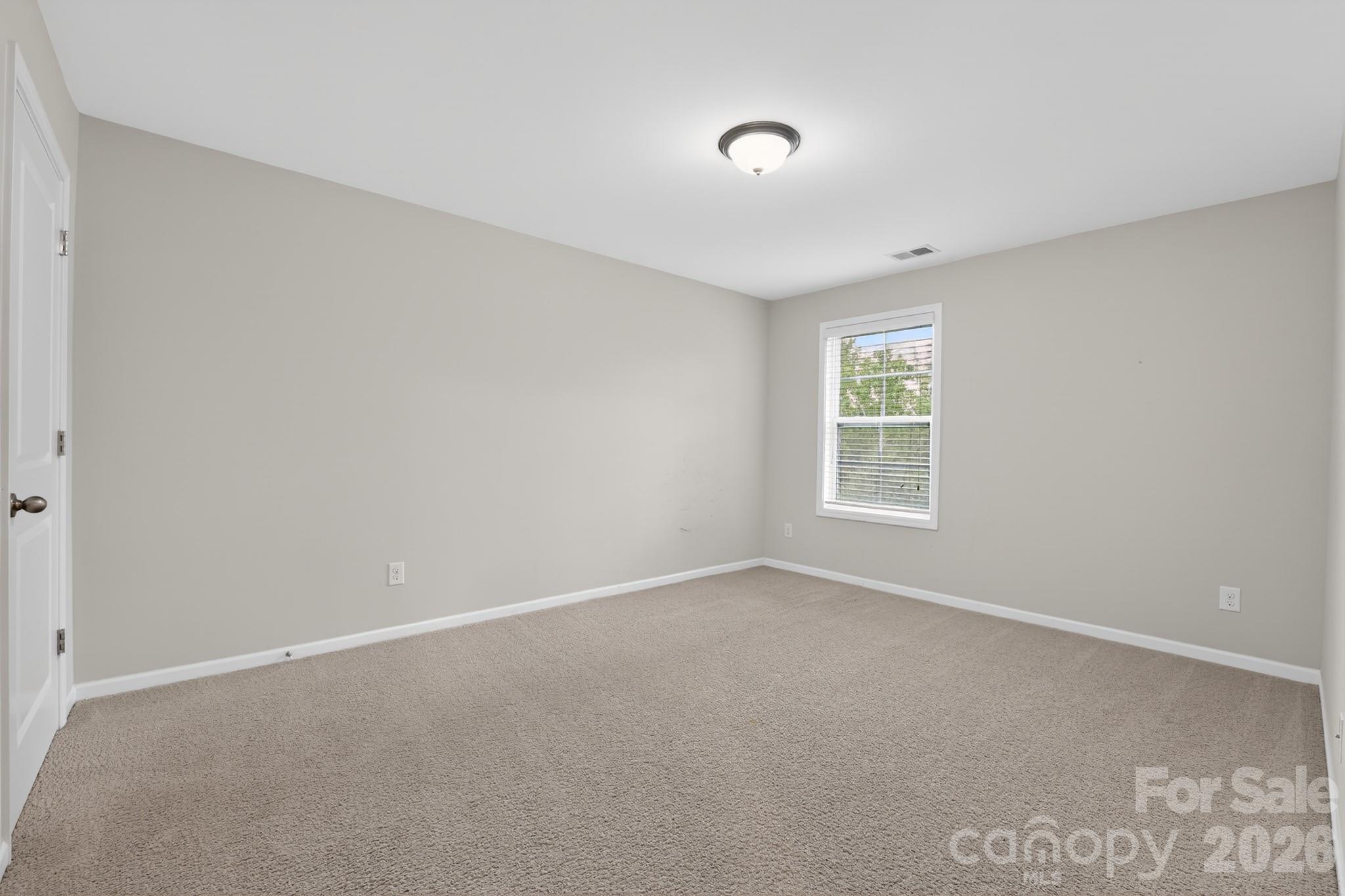 Single Family Residence at 2392 Palmdale Walk Drive, Fort Mill, photo 14 of 16