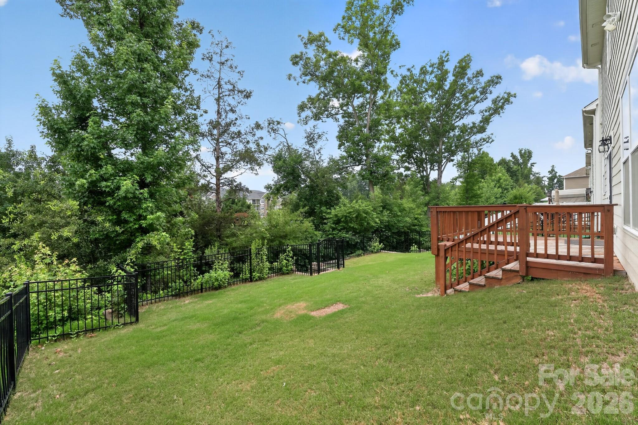 Single Family Residence at 2392 Palmdale Walk Drive, Fort Mill, photo 16 of 16