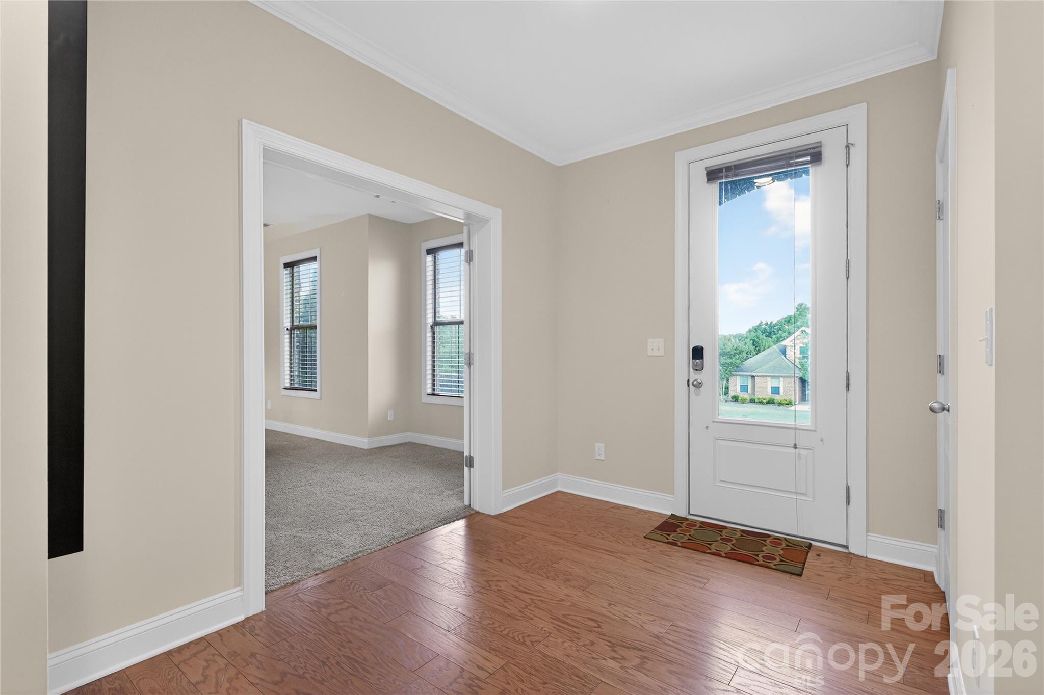 Single Family Residence at 726 Lingfield Lane, Waxhaw, photo 13 of 47