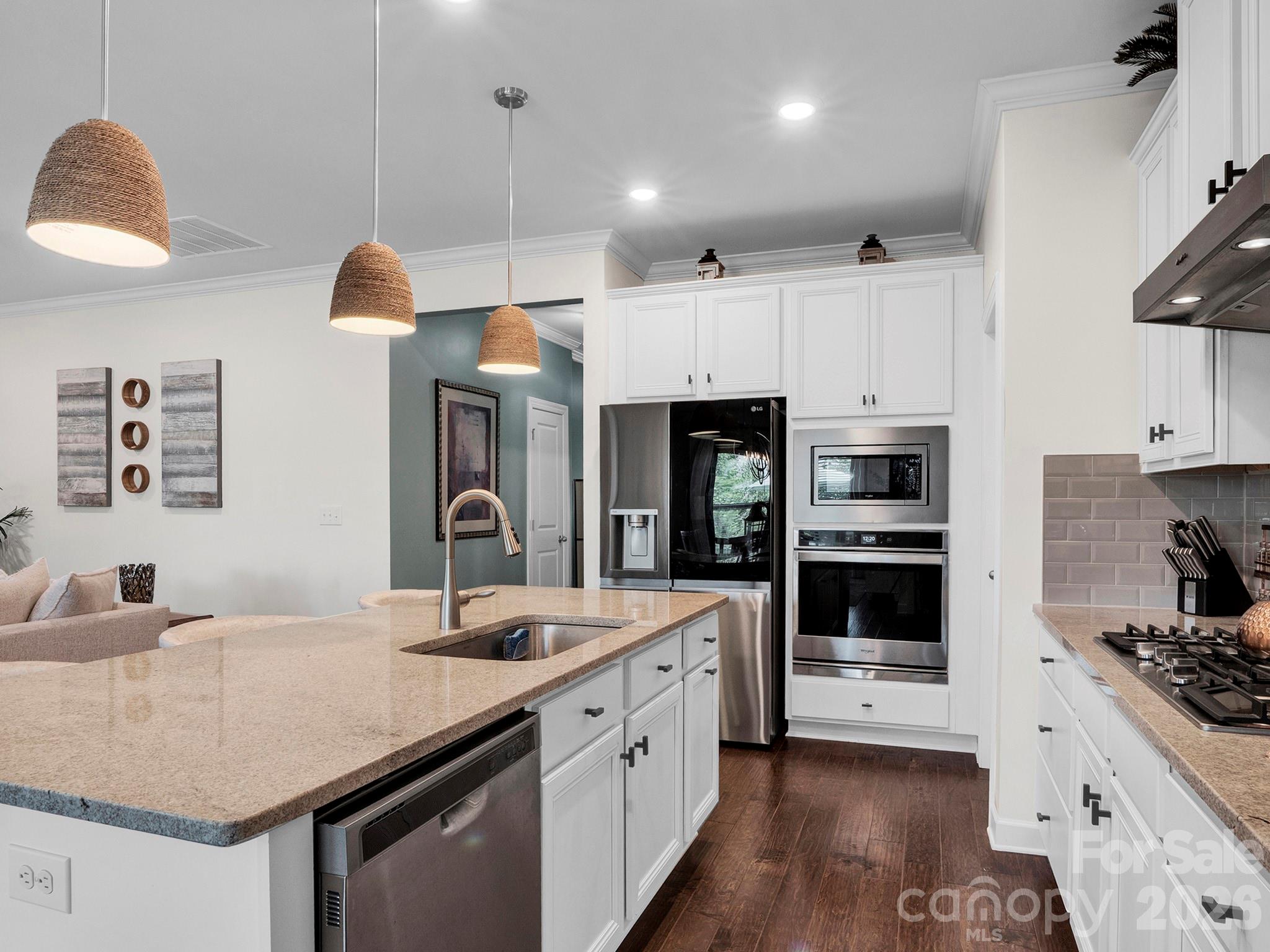 Single Family Residence at 1023 Ellington Downs Way, Monroe, photo 10 of 41