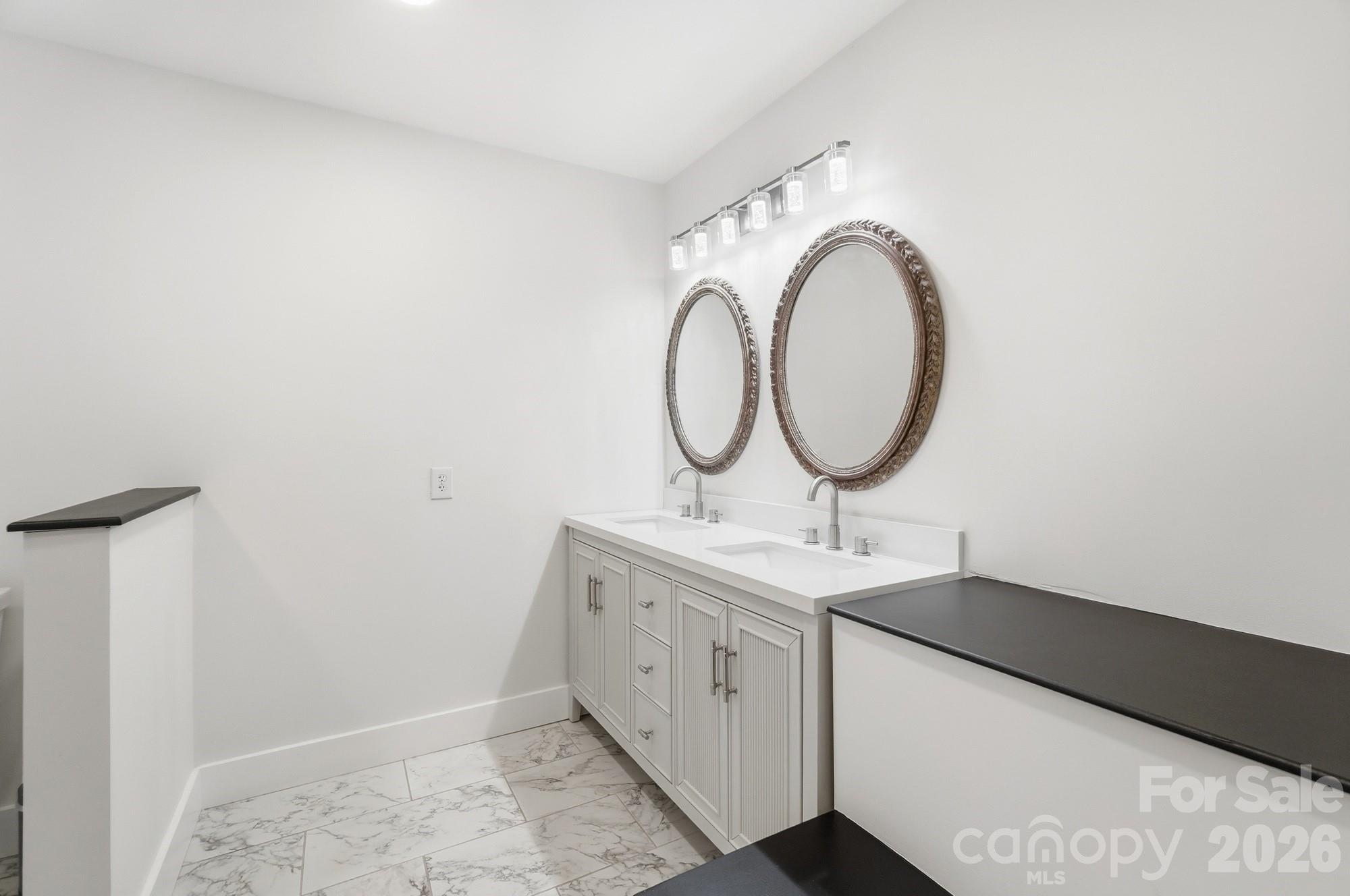 Single Family Residence at 4020 Glen Haven Drive SW, Concord, photo 28 of 48