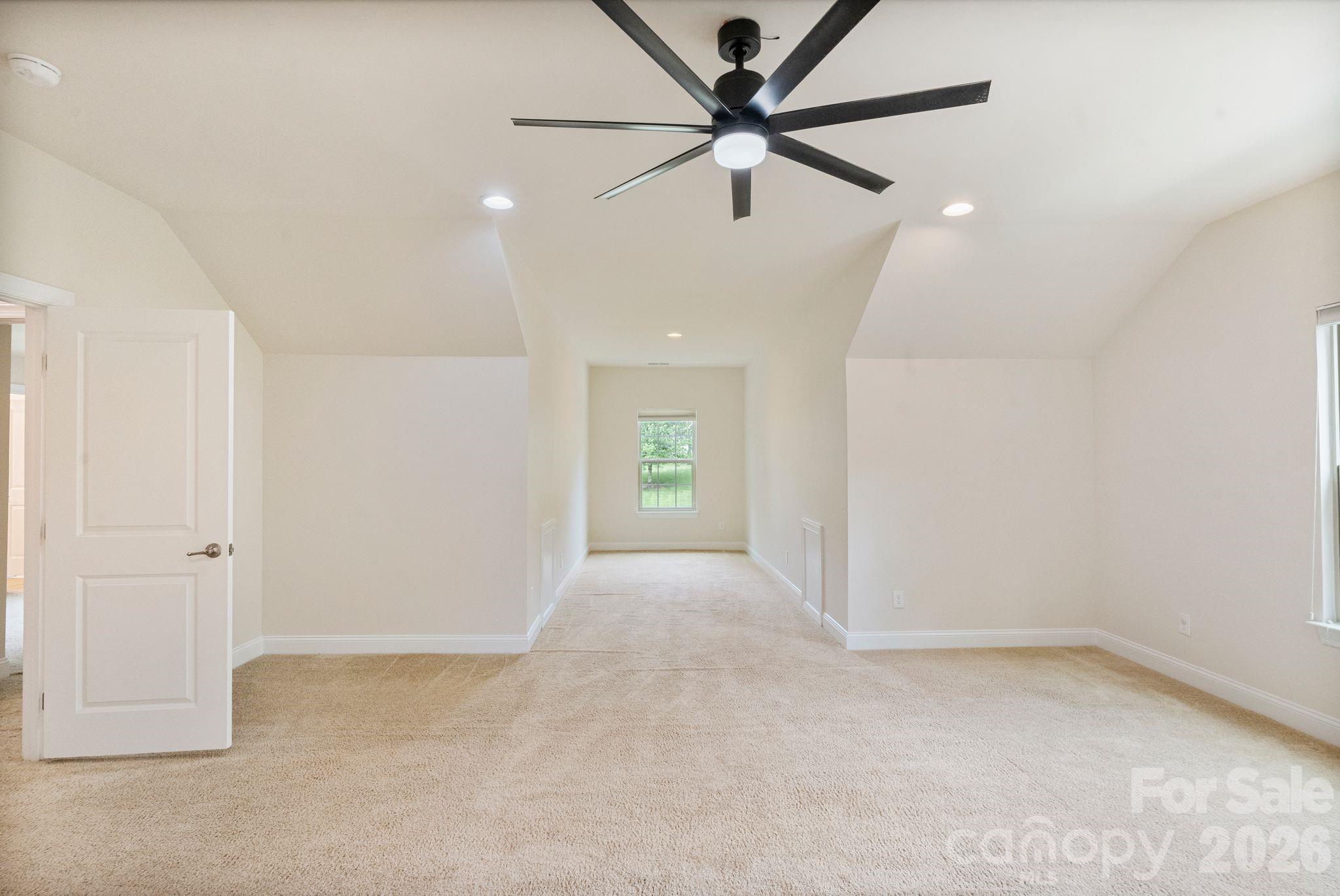 Single Family Residence at 237 Ashmore Circle, Troutman, photo 33 of 48